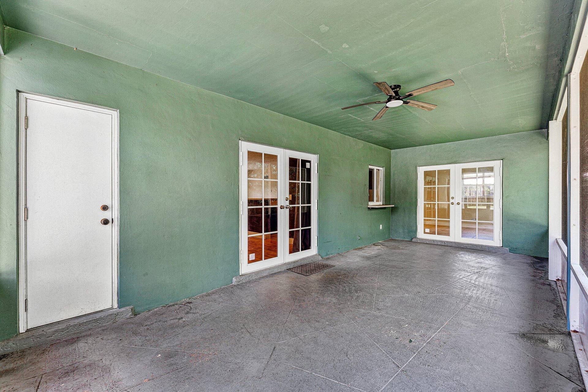 301 SE 3rd Street, Deerfield Beach, FL 33441 028-301Southeast3rdStreet-DeerfieldBeach