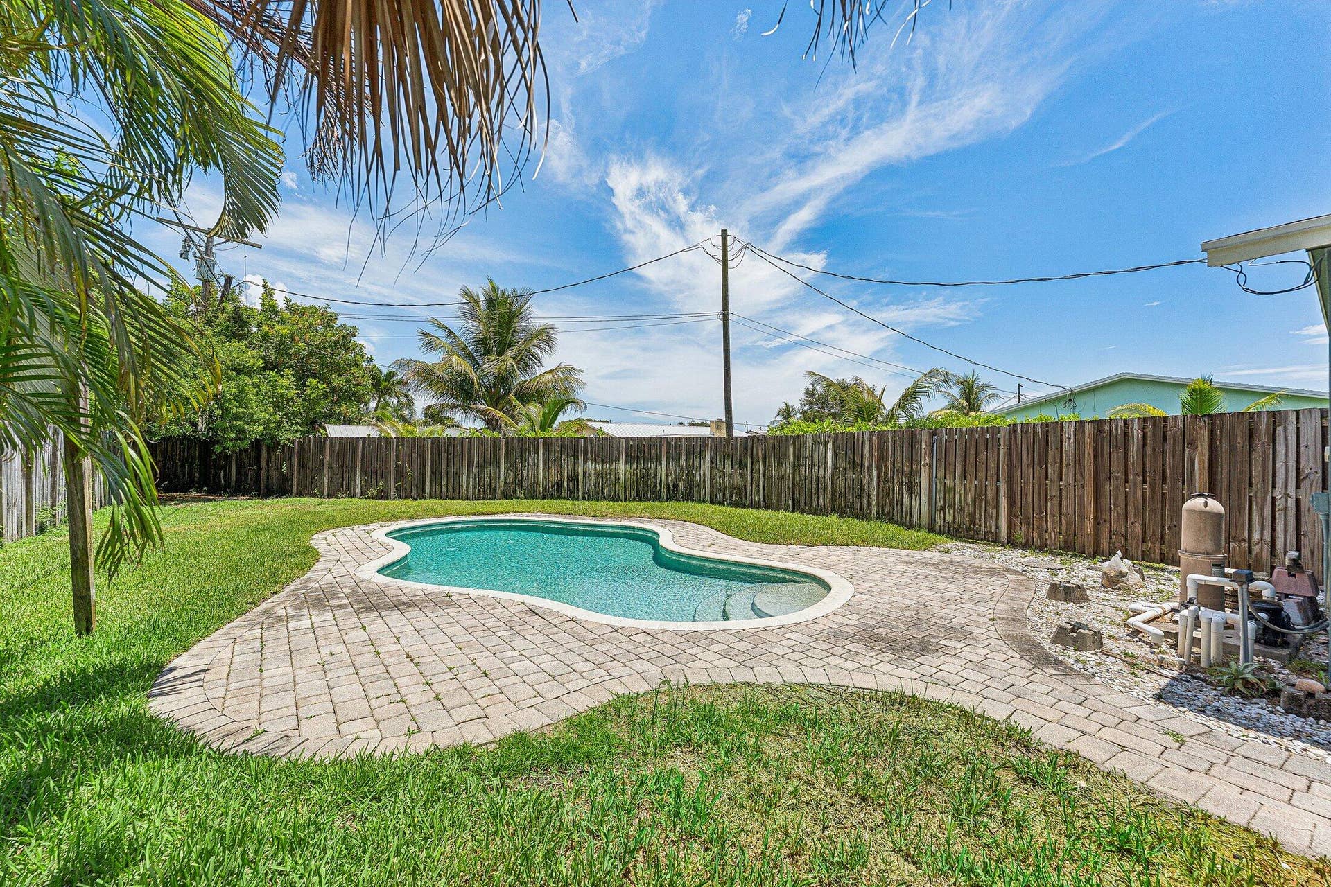301 SE 3rd Street, Deerfield Beach, FL 33441 030-301Southeast3rdStreet-DeerfieldBeach