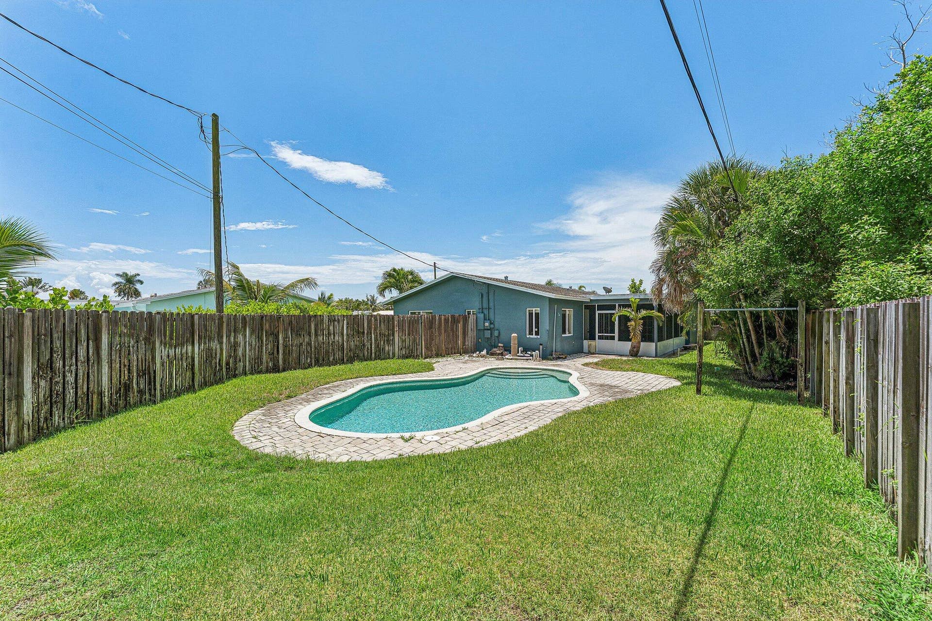 301 SE 3rd Street, Deerfield Beach, FL 33441 033-301Southeast3rdStreet-DeerfieldBeach