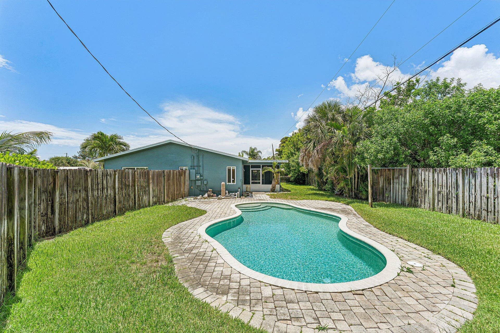 301 SE 3rd Street, Deerfield Beach, FL 33441 032-301Southeast3rdStreet-DeerfieldBeach
