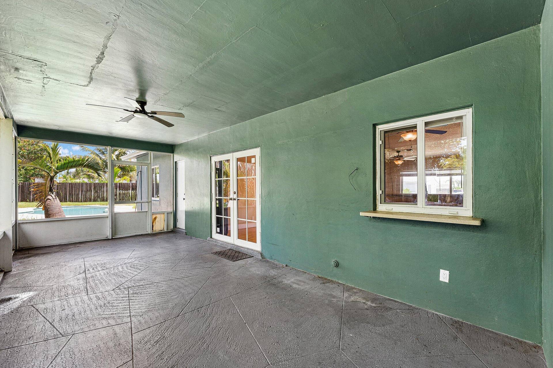 301 SE 3rd Street, Deerfield Beach, FL 33441 026-301Southeast3rdStreet-DeerfieldBeach