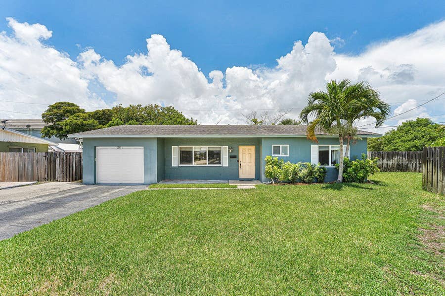 Property photo for 301 SE 3rd Street, Deerfield Beach, FL