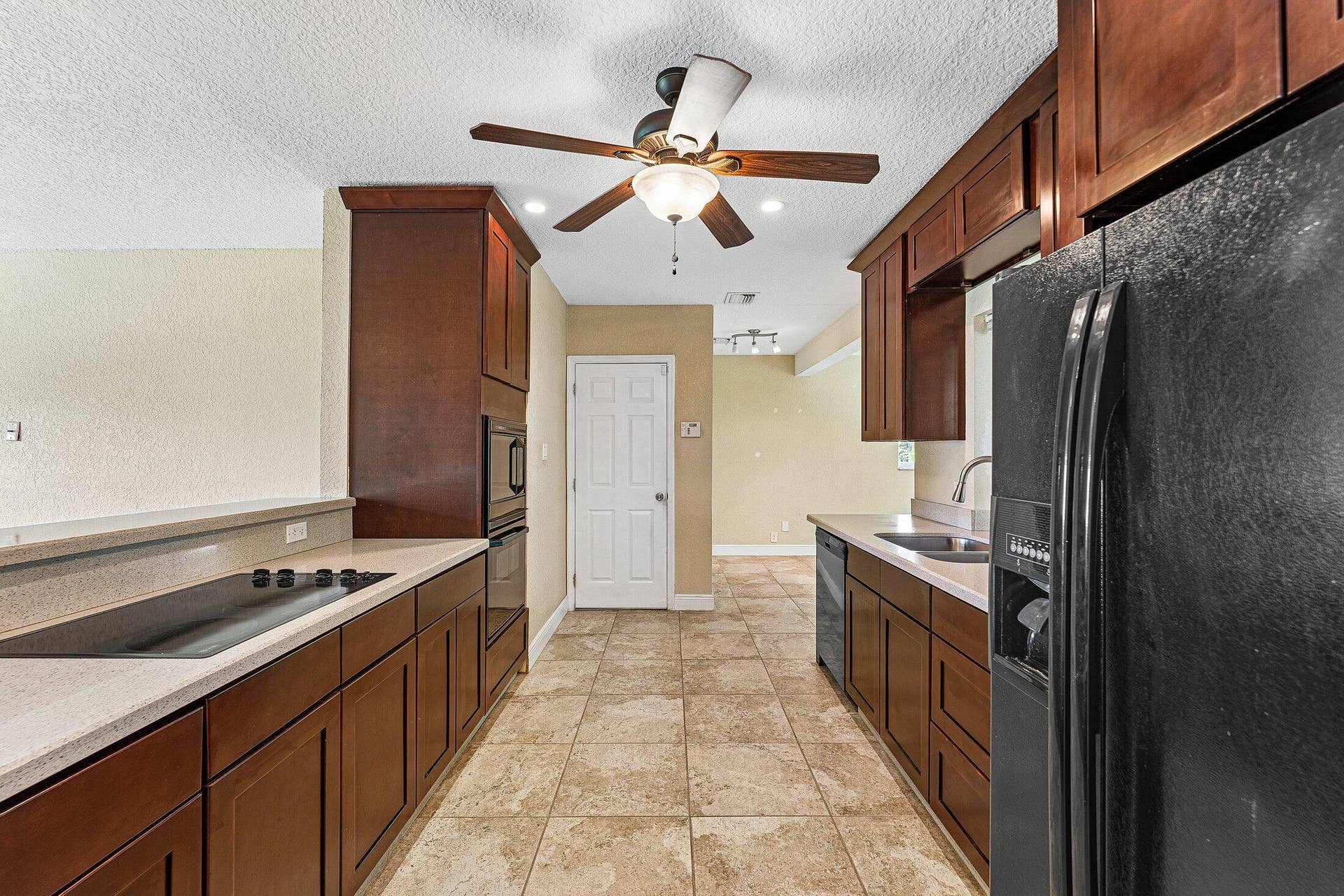 301 SE 3rd Street, Deerfield Beach, FL 33441 010-301Southeast3rdStreet-DeerfieldBeach