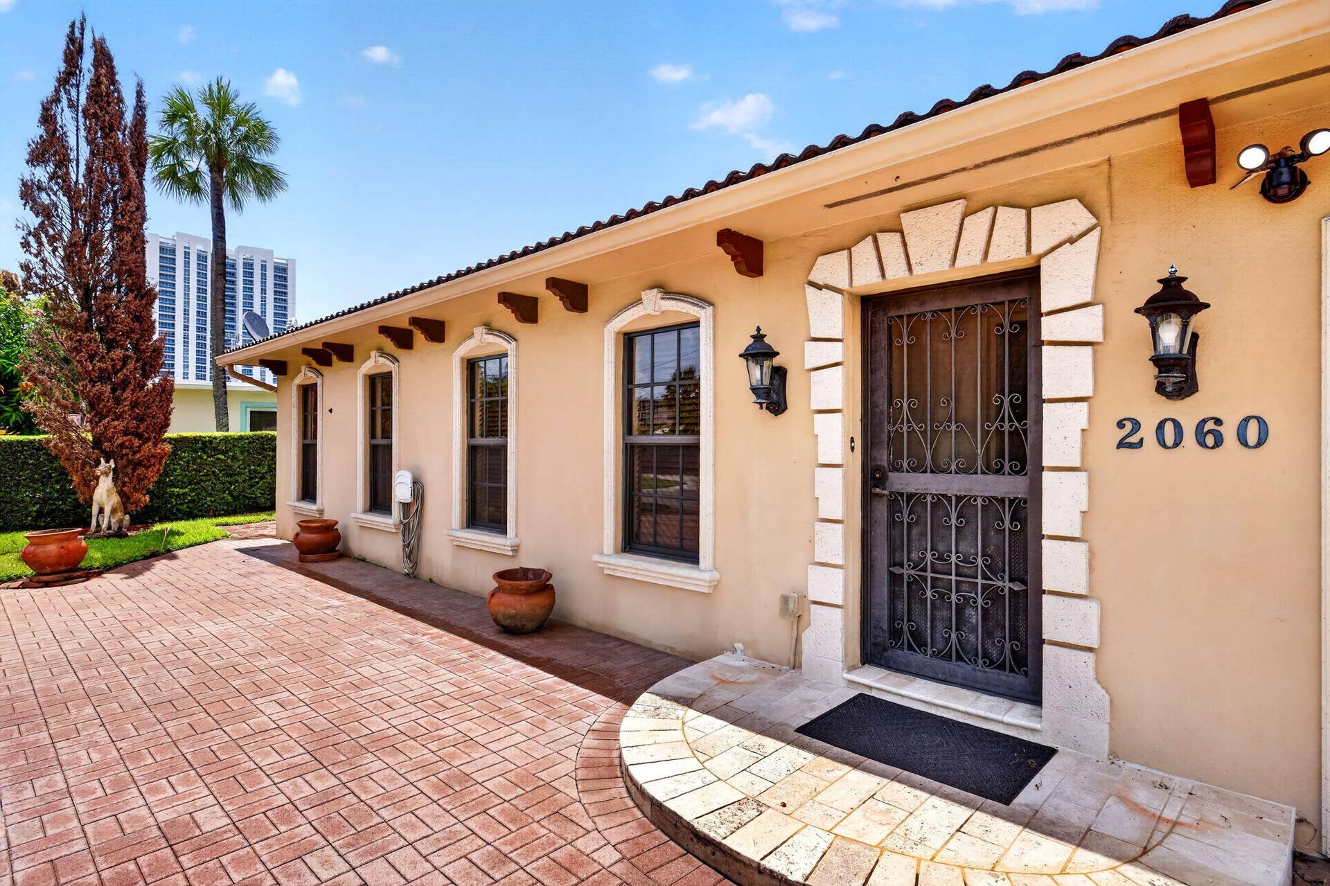 2060 Tropic Isle, Lauderdale-By-The-Sea, Lauderdale By The Sea, FL 33062 4-web-or-mls-699A1461
