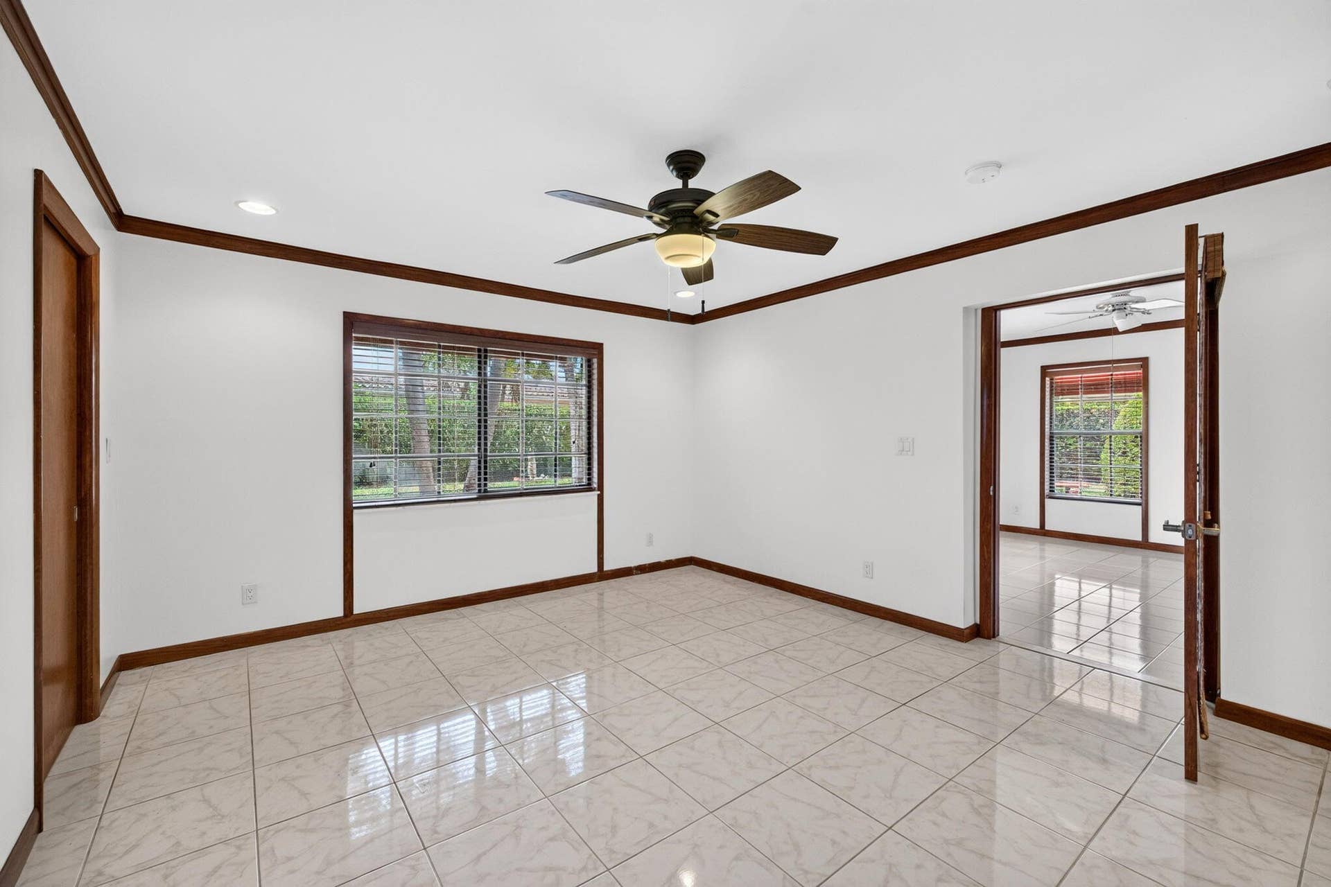 2060 Tropic Isle, Lauderdale-By-The-Sea, Lauderdale By The Sea, FL 33062 22-web-or-mls-699A1697