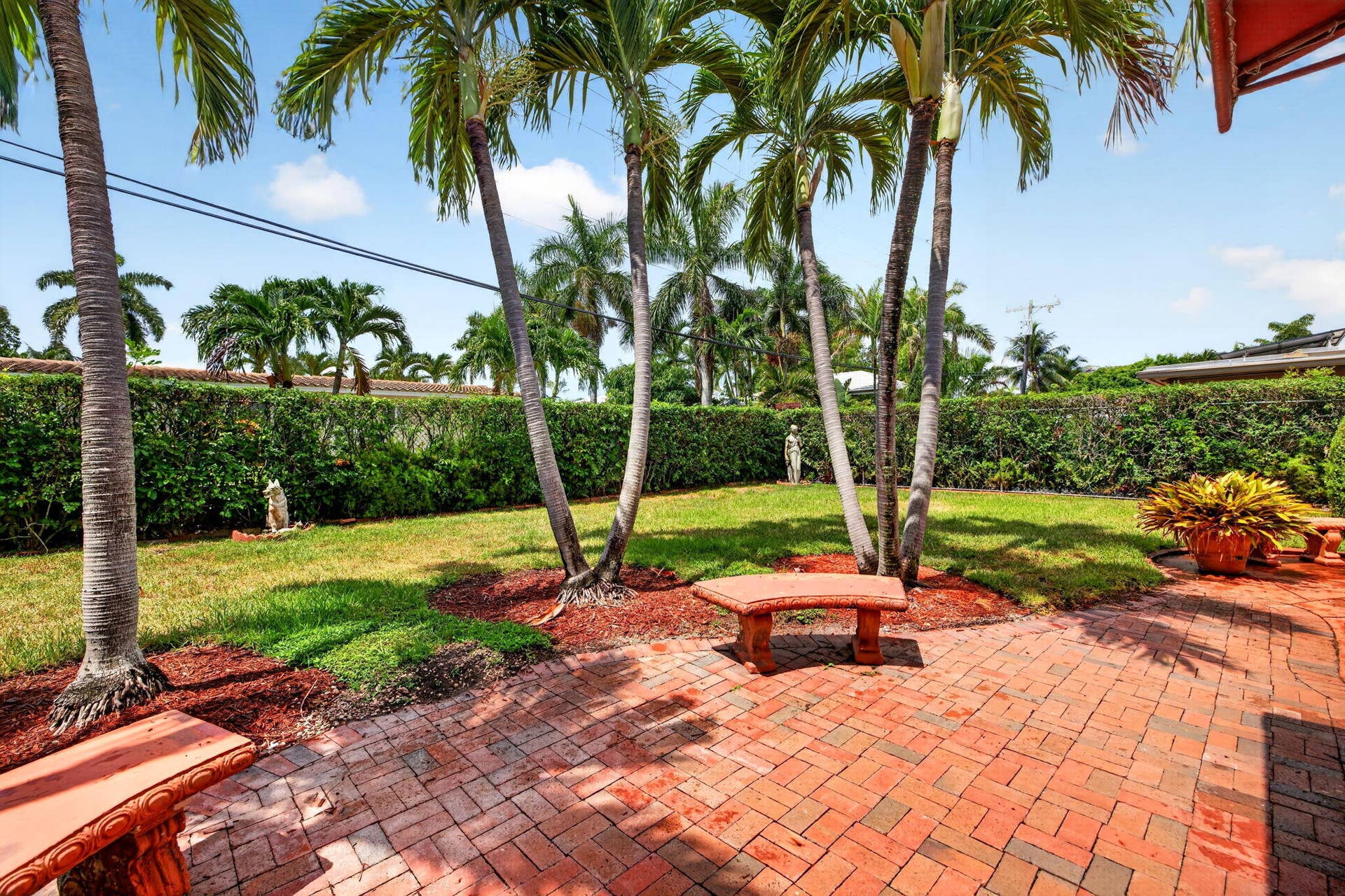 2060 Tropic Isle, Lauderdale-By-The-Sea, Lauderdale By The Sea, FL 33062 56-web-or-mls-699A1474