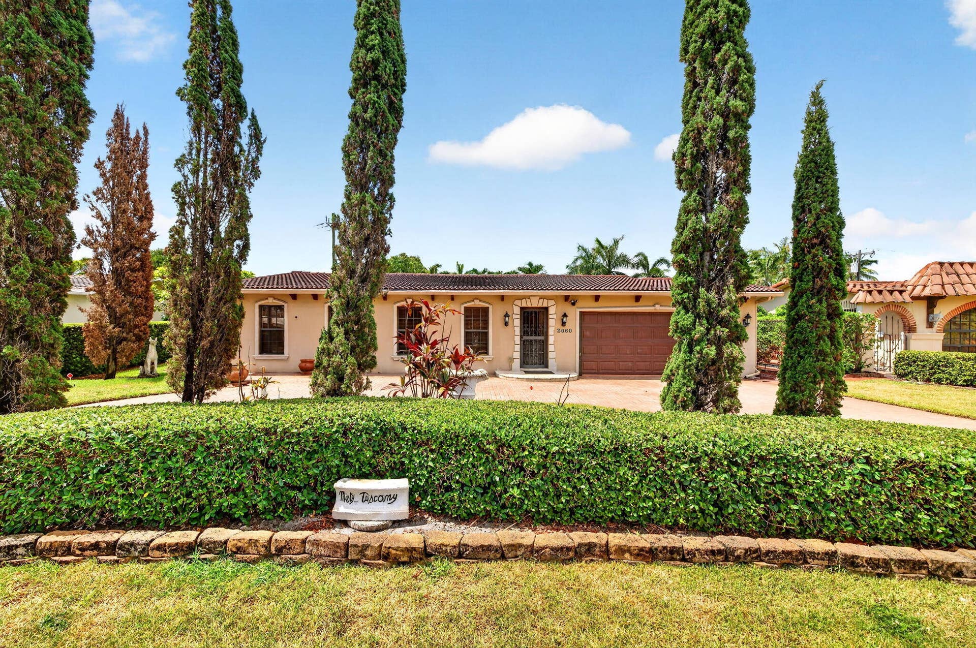 2060 Tropic Isle, Lauderdale-By-The-Sea, Lauderdale By The Sea, FL 33062 2-web-or-mls-699A1449