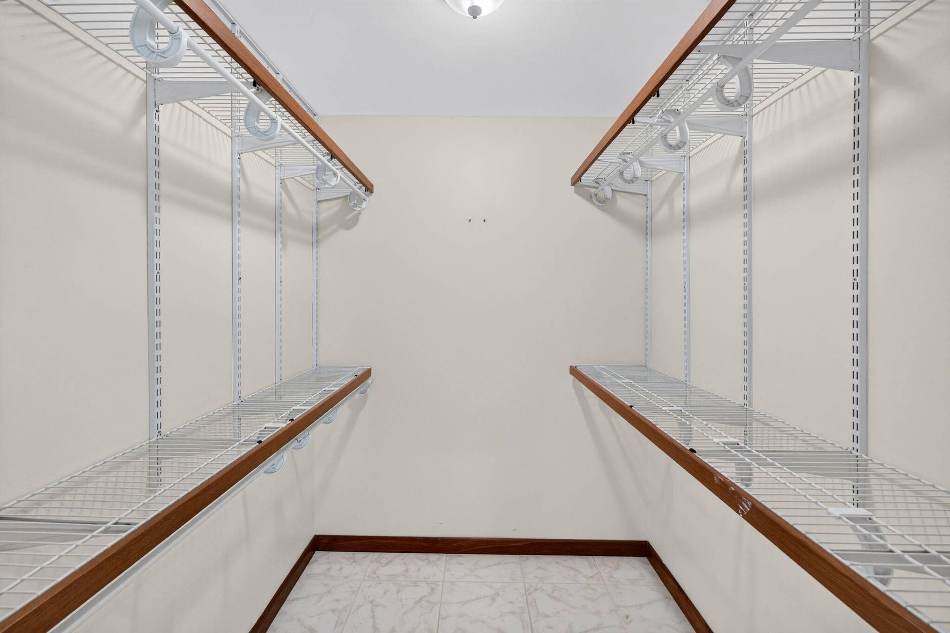 2060 Tropic Isle, Lauderdale-By-The-Sea, Lauderdale By The Sea, FL 33062 24-web-or-mls-699A1706