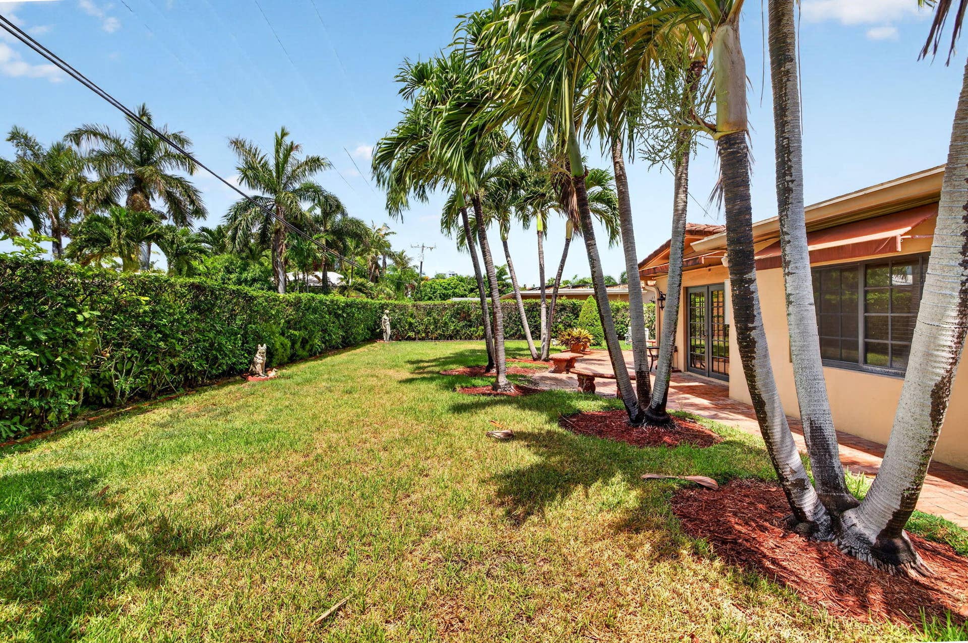 2060 Tropic Isle, Lauderdale-By-The-Sea, Lauderdale By The Sea, FL 33062 58-web-or-mls-699A1485
