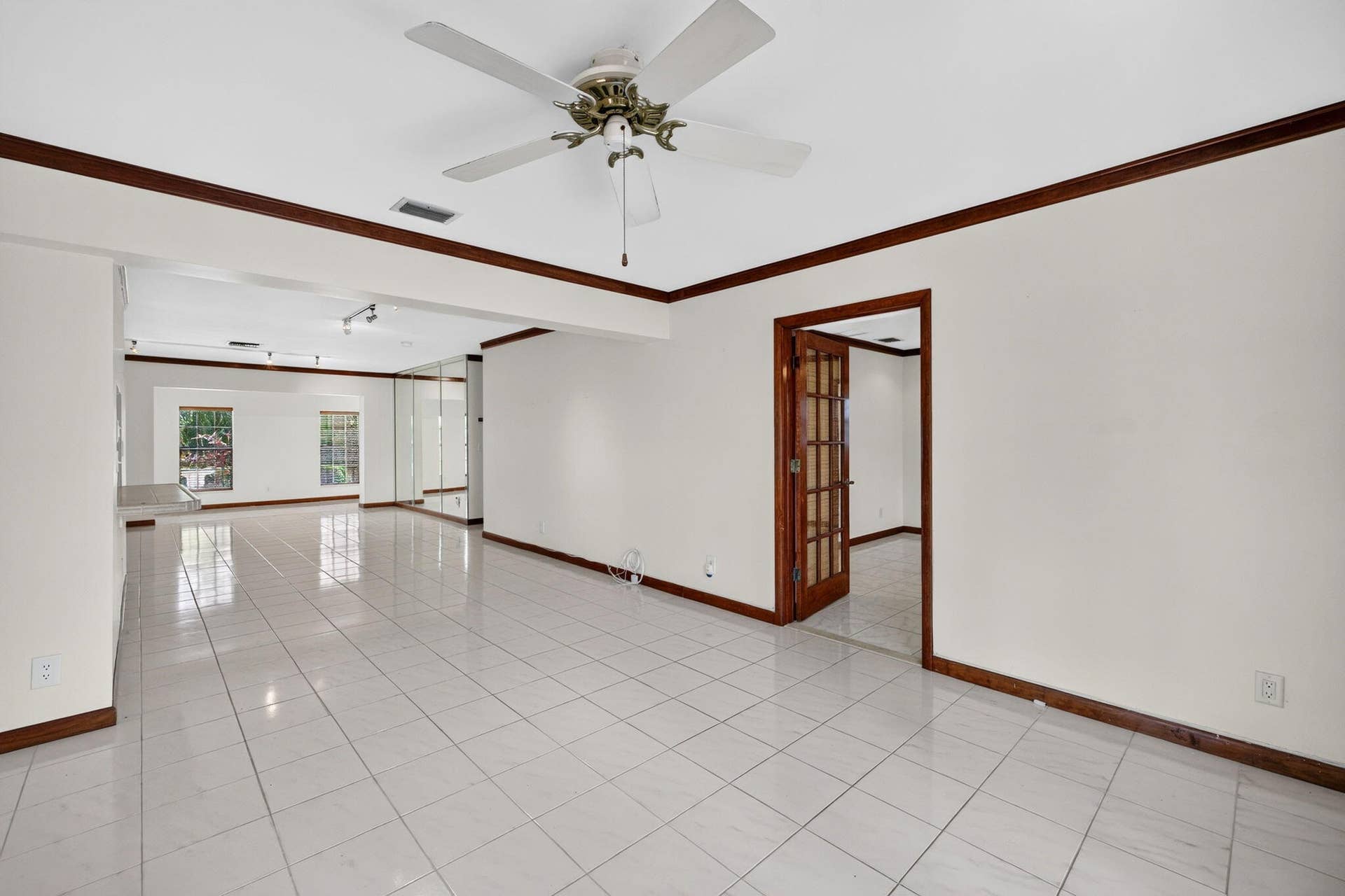 2060 Tropic Isle, Lauderdale-By-The-Sea, Lauderdale By The Sea, FL 33062 15-web-or-mls-699A1631