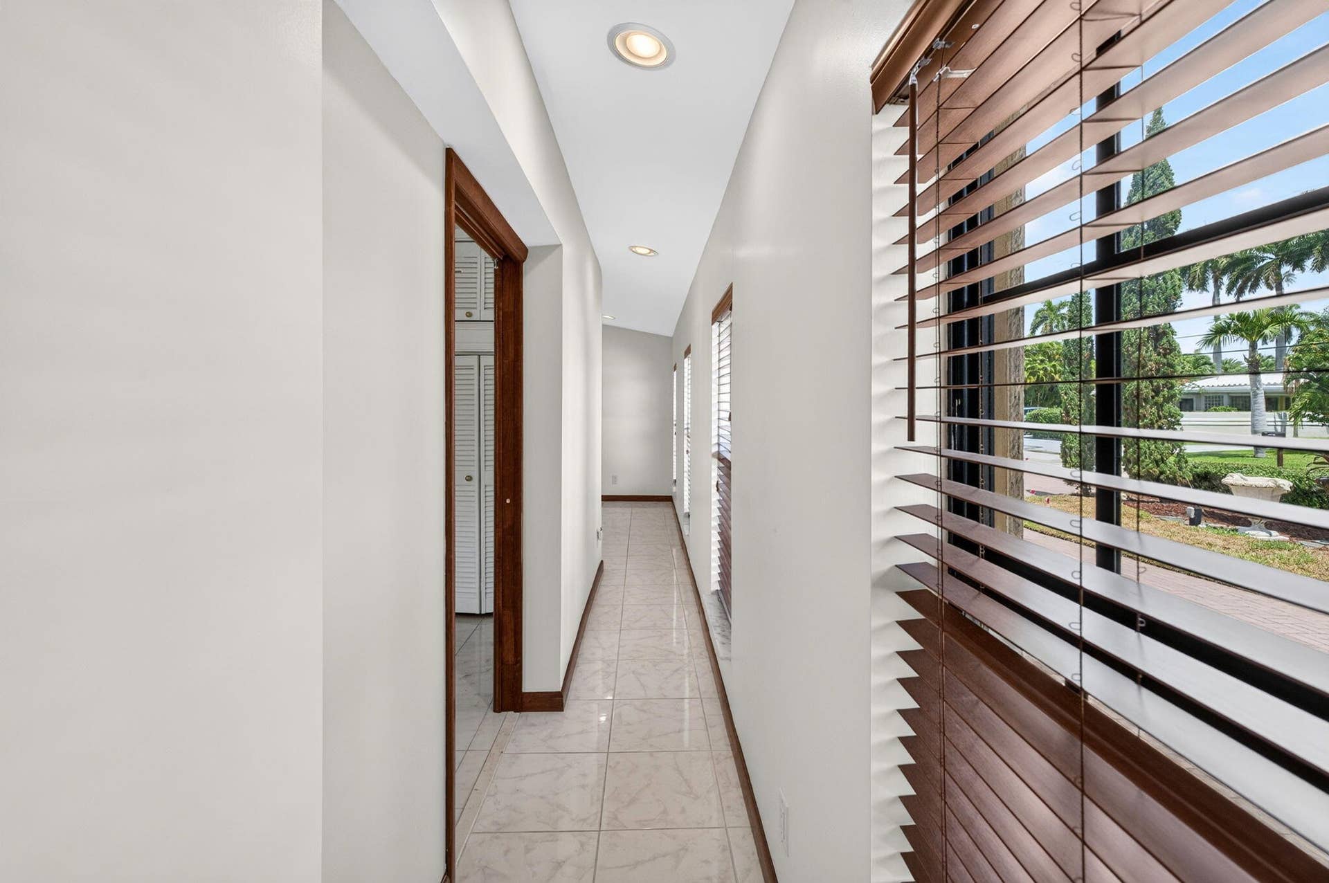 2060 Tropic Isle, Lauderdale-By-The-Sea, Lauderdale By The Sea, FL 33062 36-web-or-mls-699A1809
