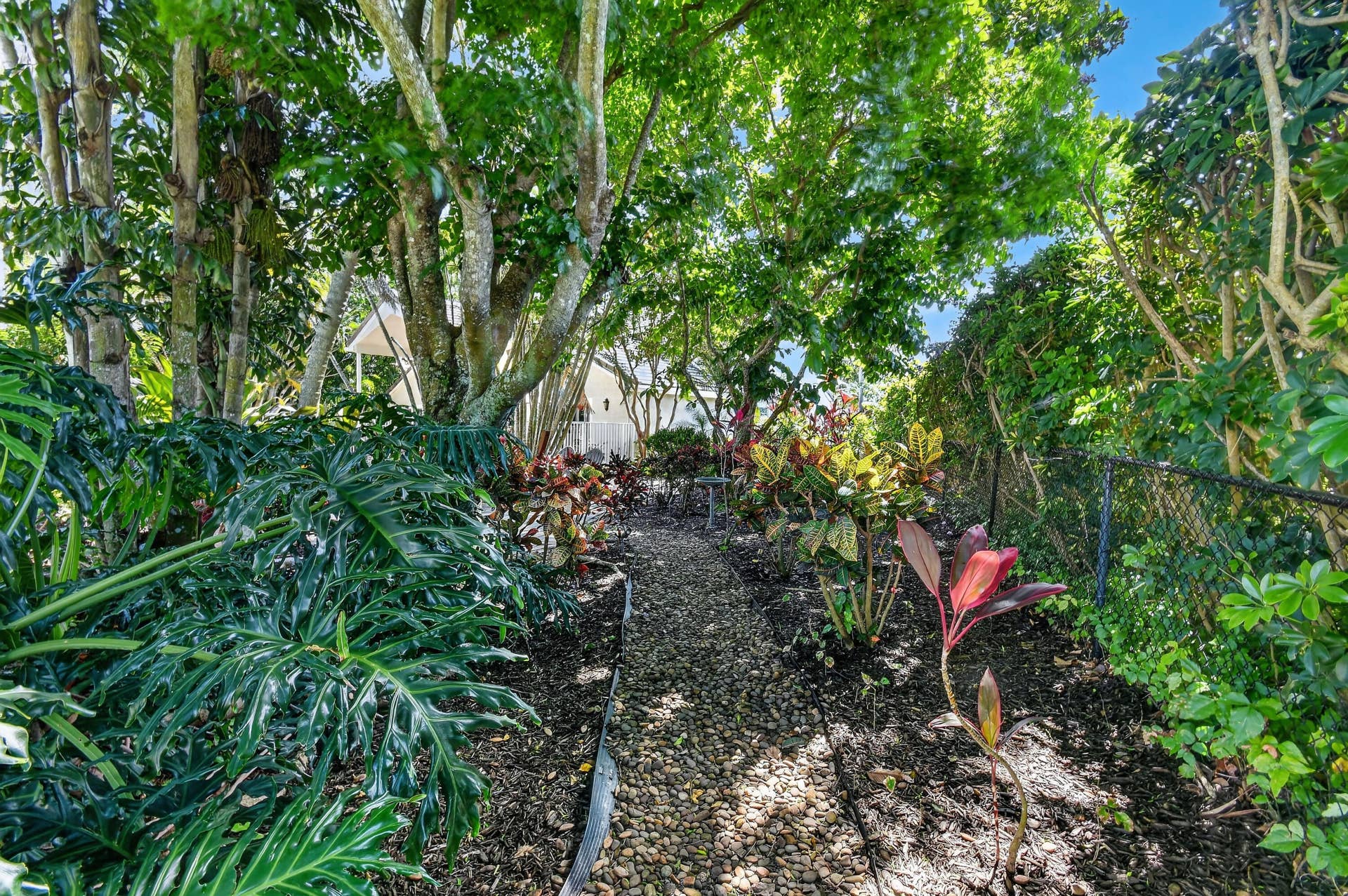 276 Swan Lane, Jupiter, FL 33458 276SwanLane(73)
