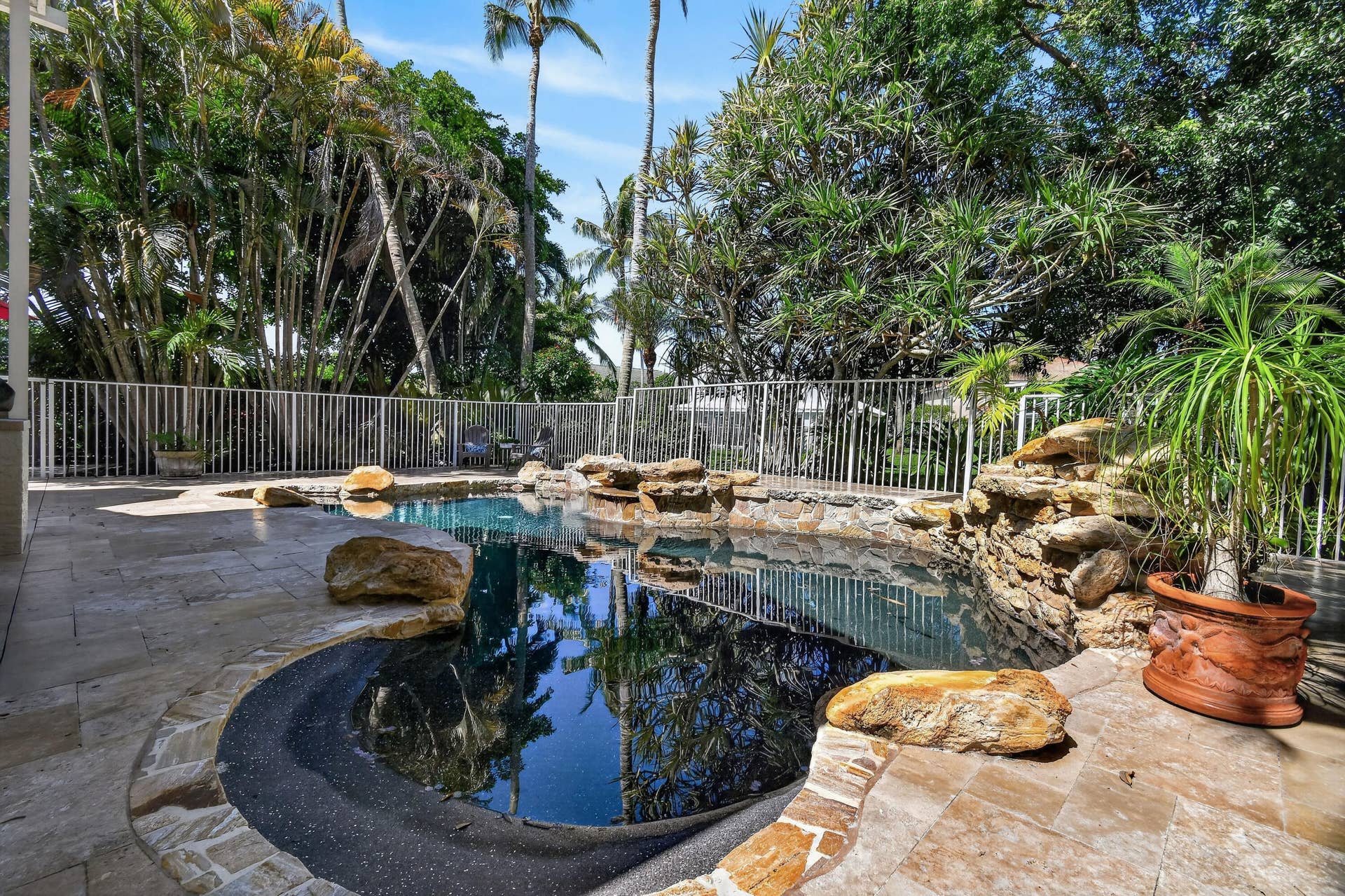 276 Swan Lane, Jupiter, FL 33458 Pool/Spa