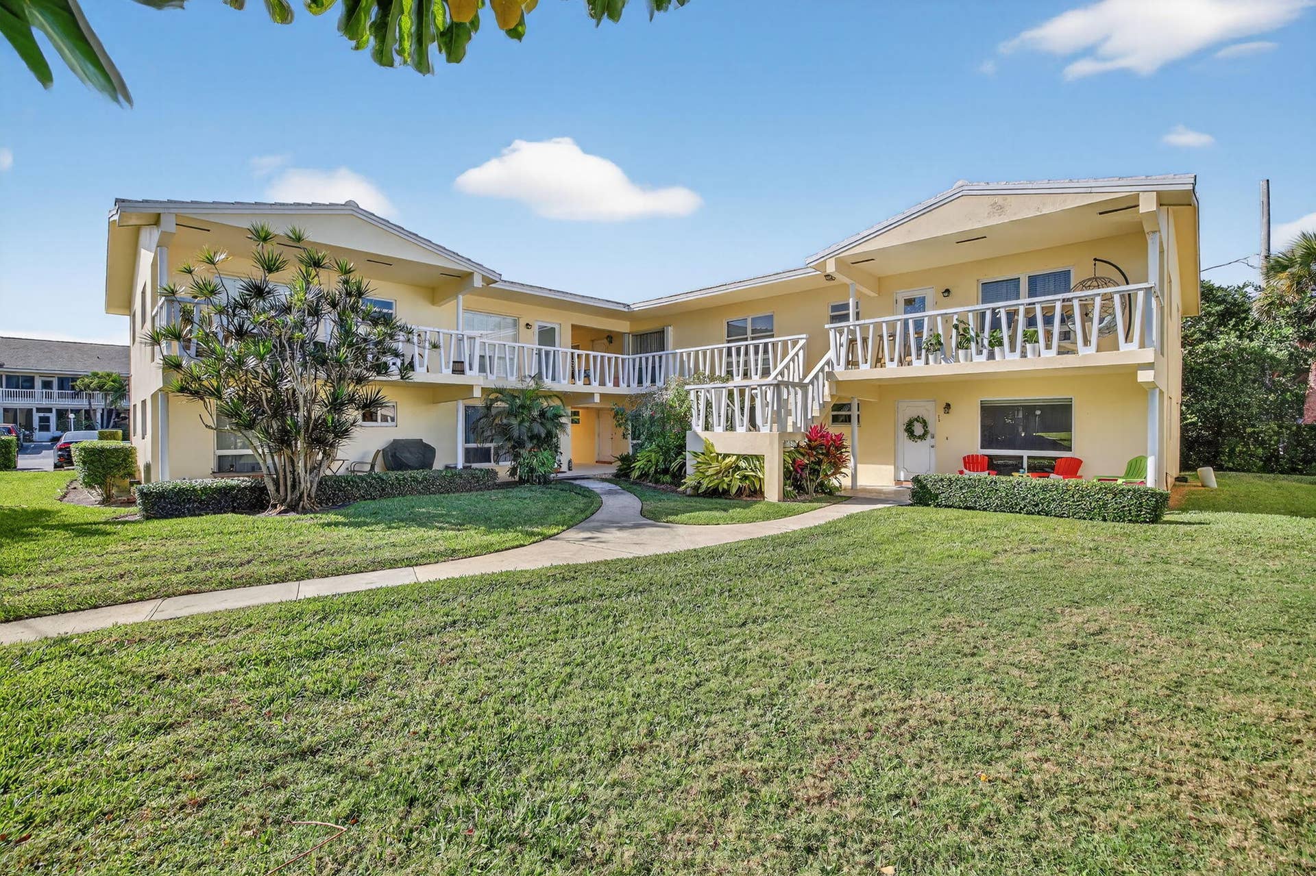 2755 NE 28th Avenue, #E2, Lighthouse Point, Lighthouse Point, FL 33064 1-web-or-mls-699A5682