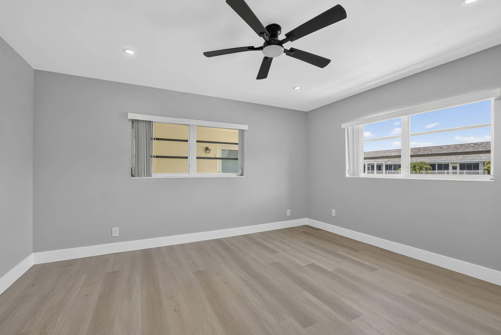 2755 NE 28th Avenue, #E2, Lighthouse Point, Lighthouse Point, FL 33064 15-web-or-mls-8I8A0906