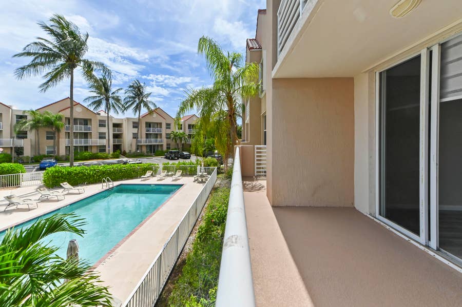 Property photo for 2711 Ocean Club Boulevard, #207, Hollywood, FL