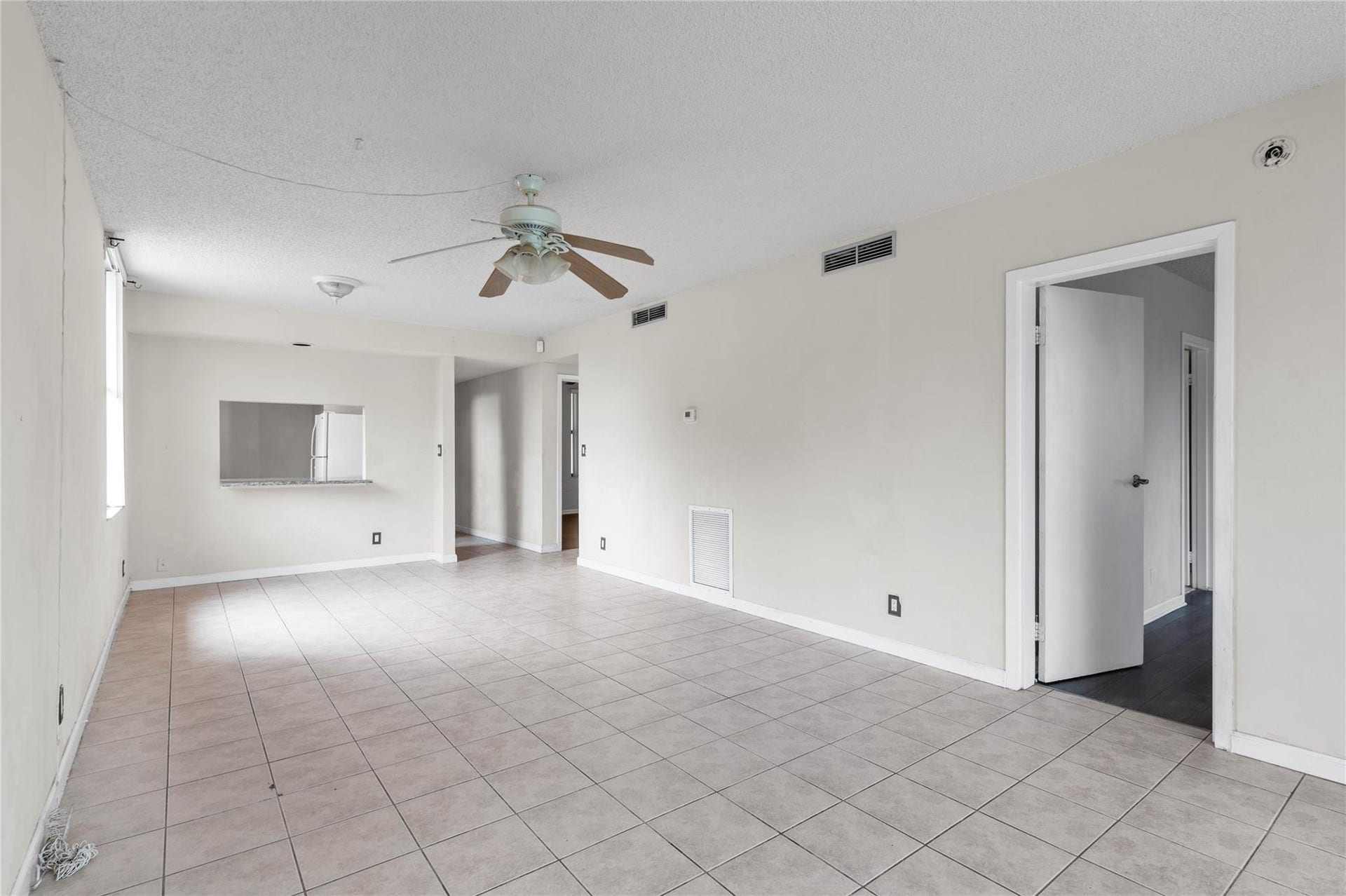 8429 Forest Hills Drive, #304, Coral Springs, Coral Springs, FL 33065 Photo 17
