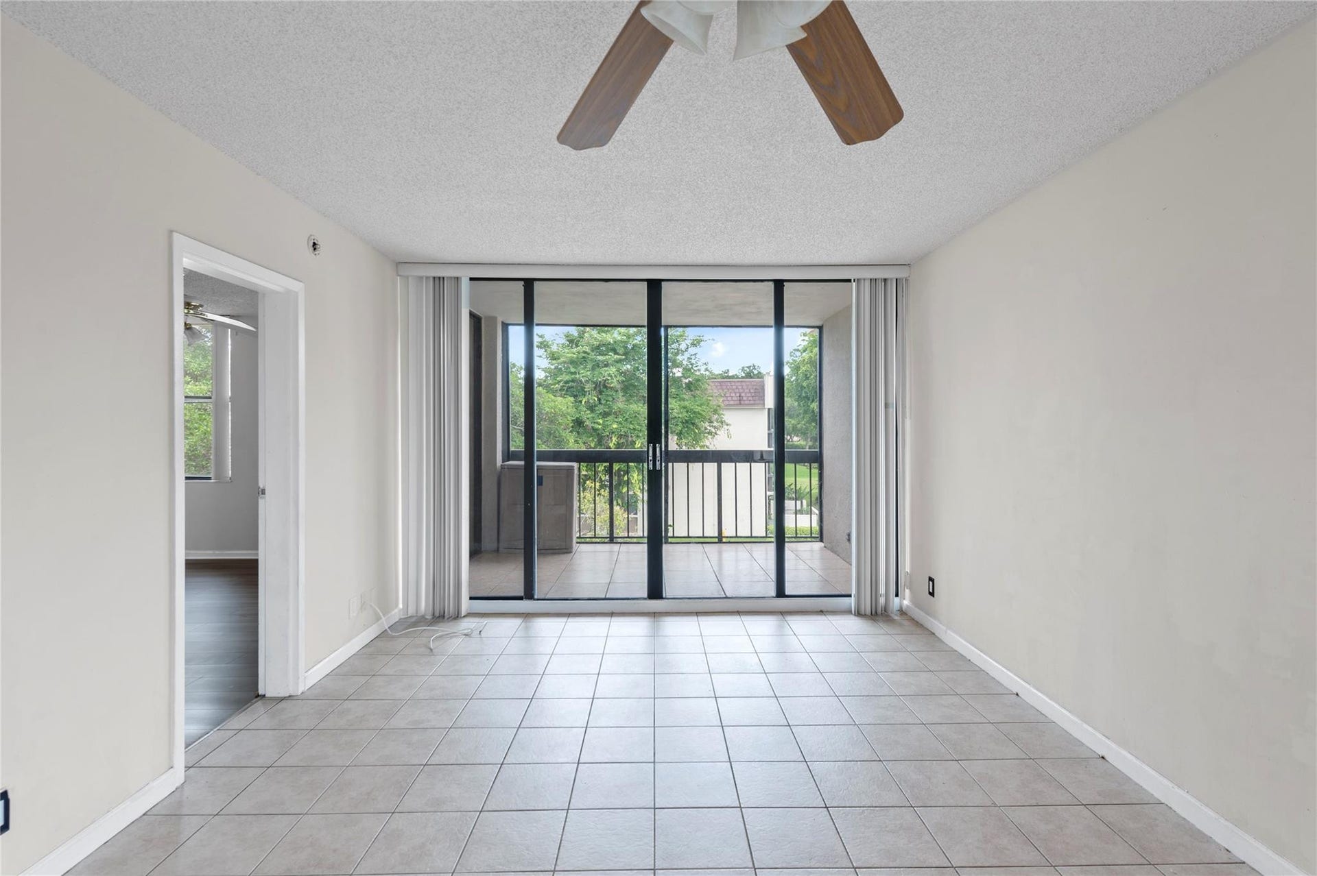 8429 Forest Hills Drive, #304, Coral Springs, Coral Springs, FL 33065 Photo 16