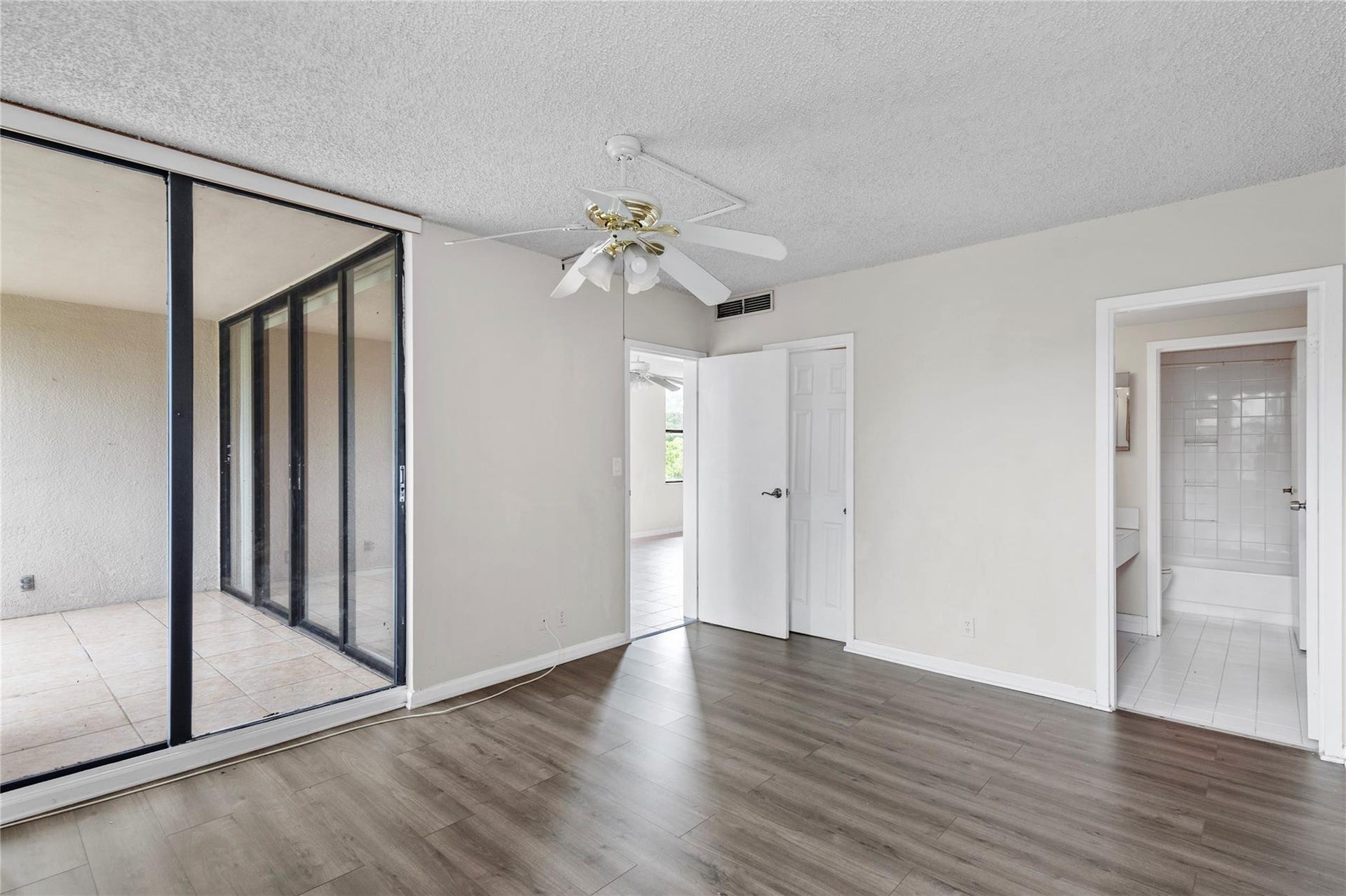 8429 Forest Hills Drive, #304, Coral Springs, Coral Springs, FL 33065 Photo 10