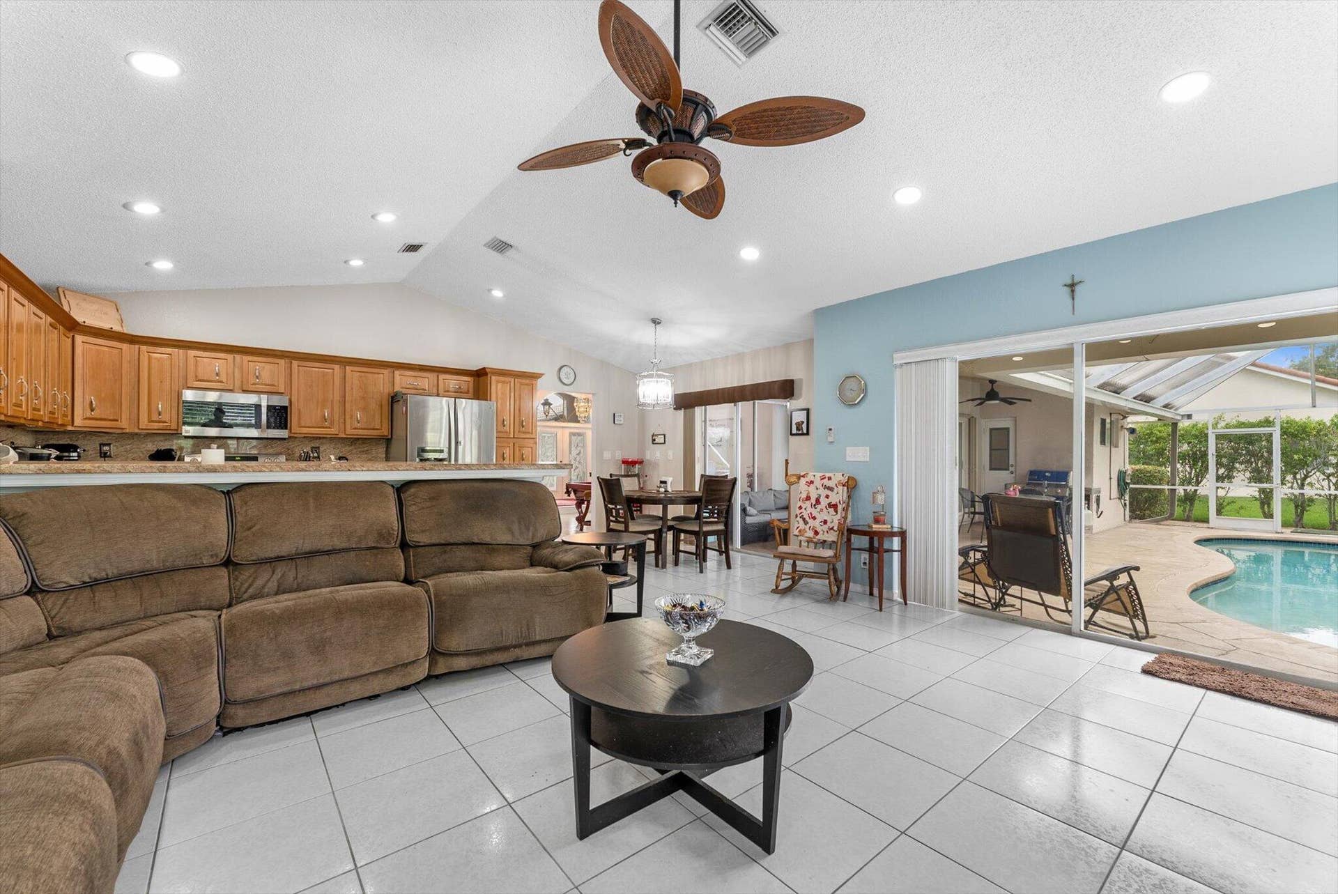10327 NW 50th Street, Coral Springs, FL 33076 21-21