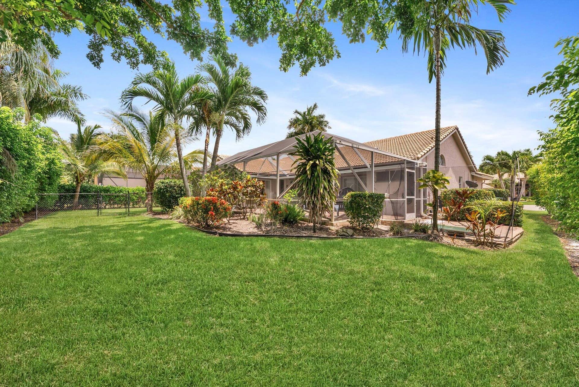 10327 NW 50th Street, Coral Springs, FL 33076 40-40