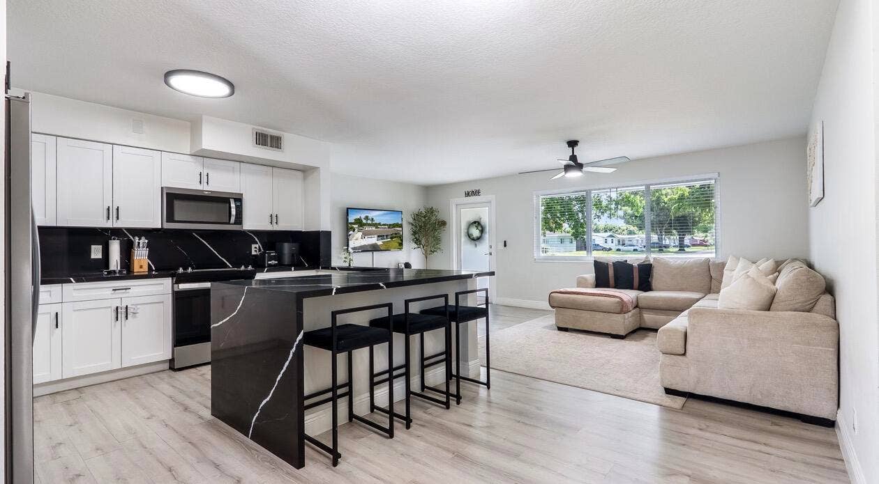 542 NW 47th Avenue, Plantation, FL 33317 IMG_6340
