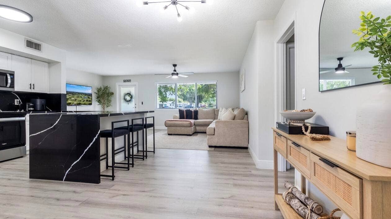 542 NW 47th Avenue, Plantation, FL 33317 IMG_6339