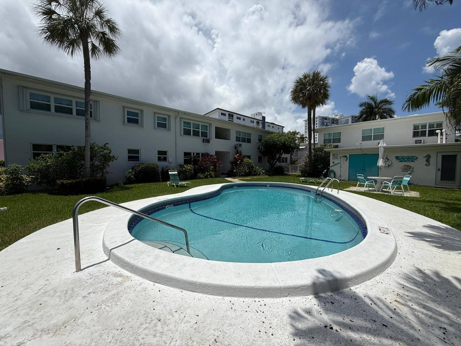 700 Antioch Avenue, #9, Fort Lauderdale, Fort Lauderdale, FL 33304 Pool and outside shower and laundry room