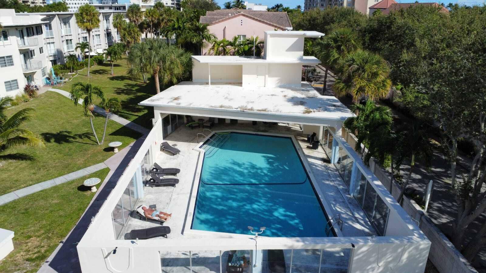 1967 S Ocean Boulevard, #216-c, Lauderdale By The Sea, FL 33062 WhatsApp Image 2024-11-11 at 14.40.43_4f