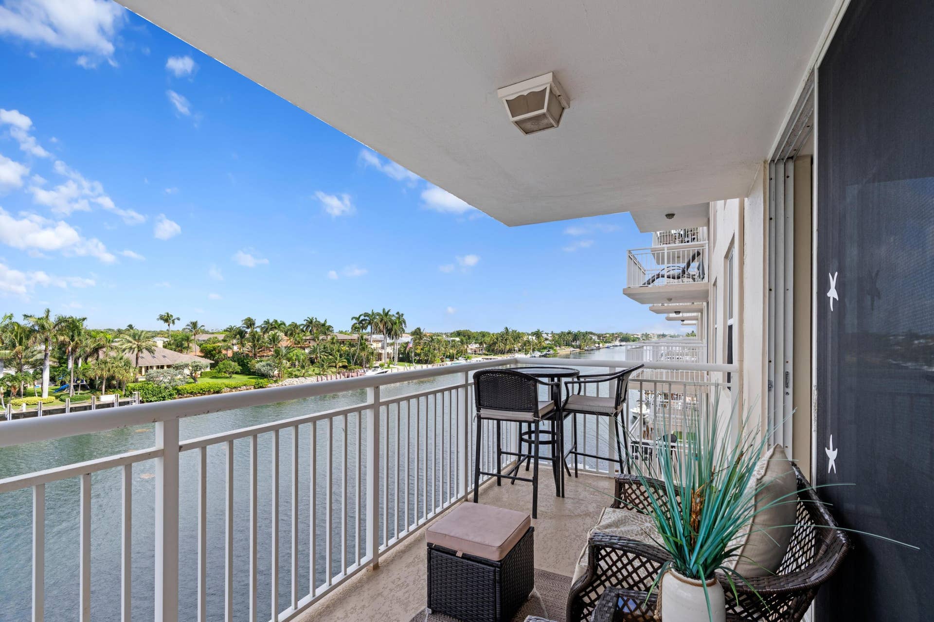 1050 Hillsboro Mile, #403w, Hillsboro Beach, FL 33062 Balcony