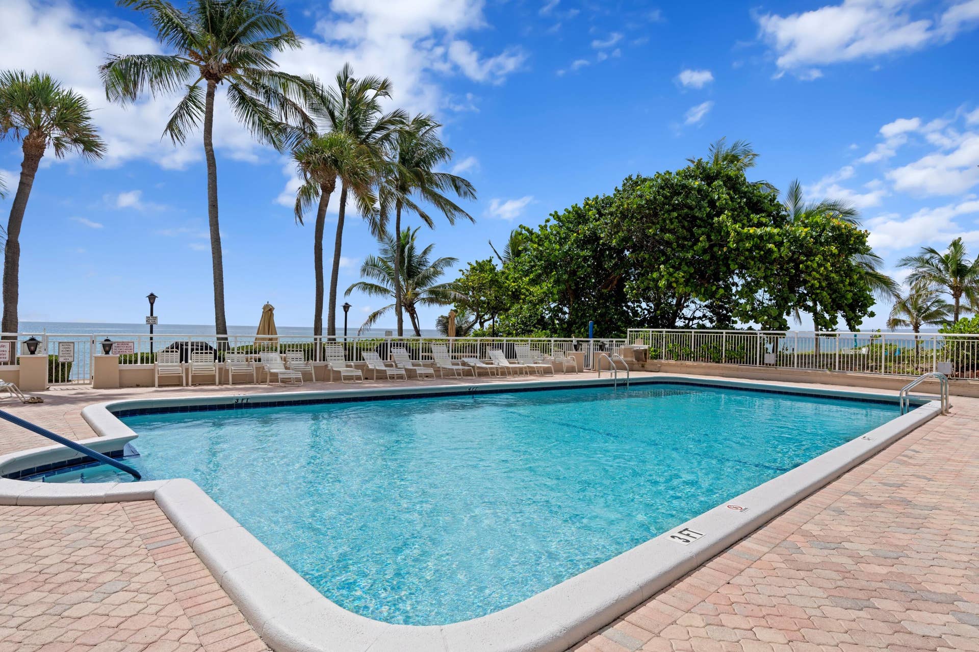 1050 Hillsboro Mile, #403w, Hillsboro Beach, FL 33062 Amenities