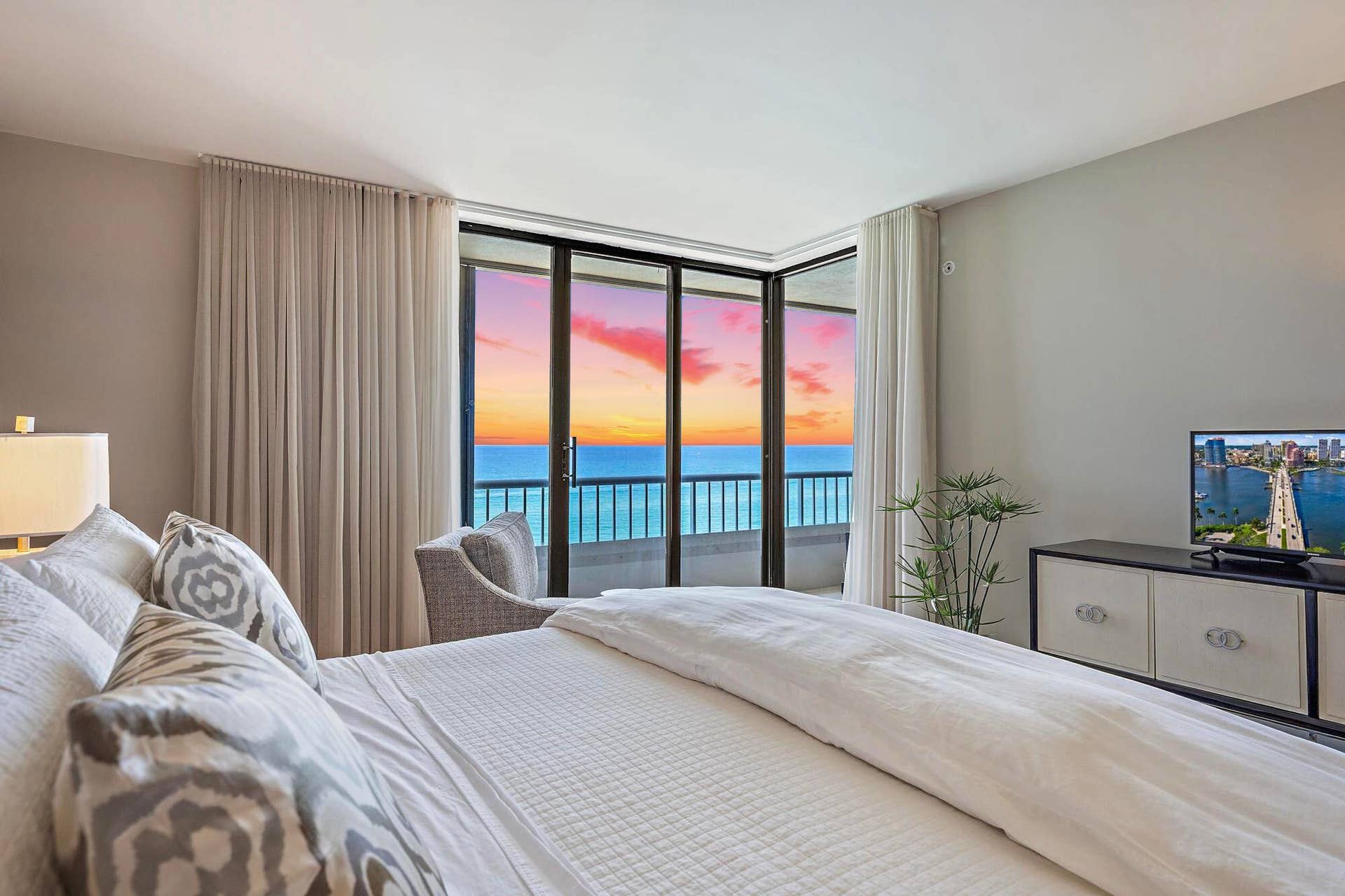 5250 N Ocean Dr unit 10s-10