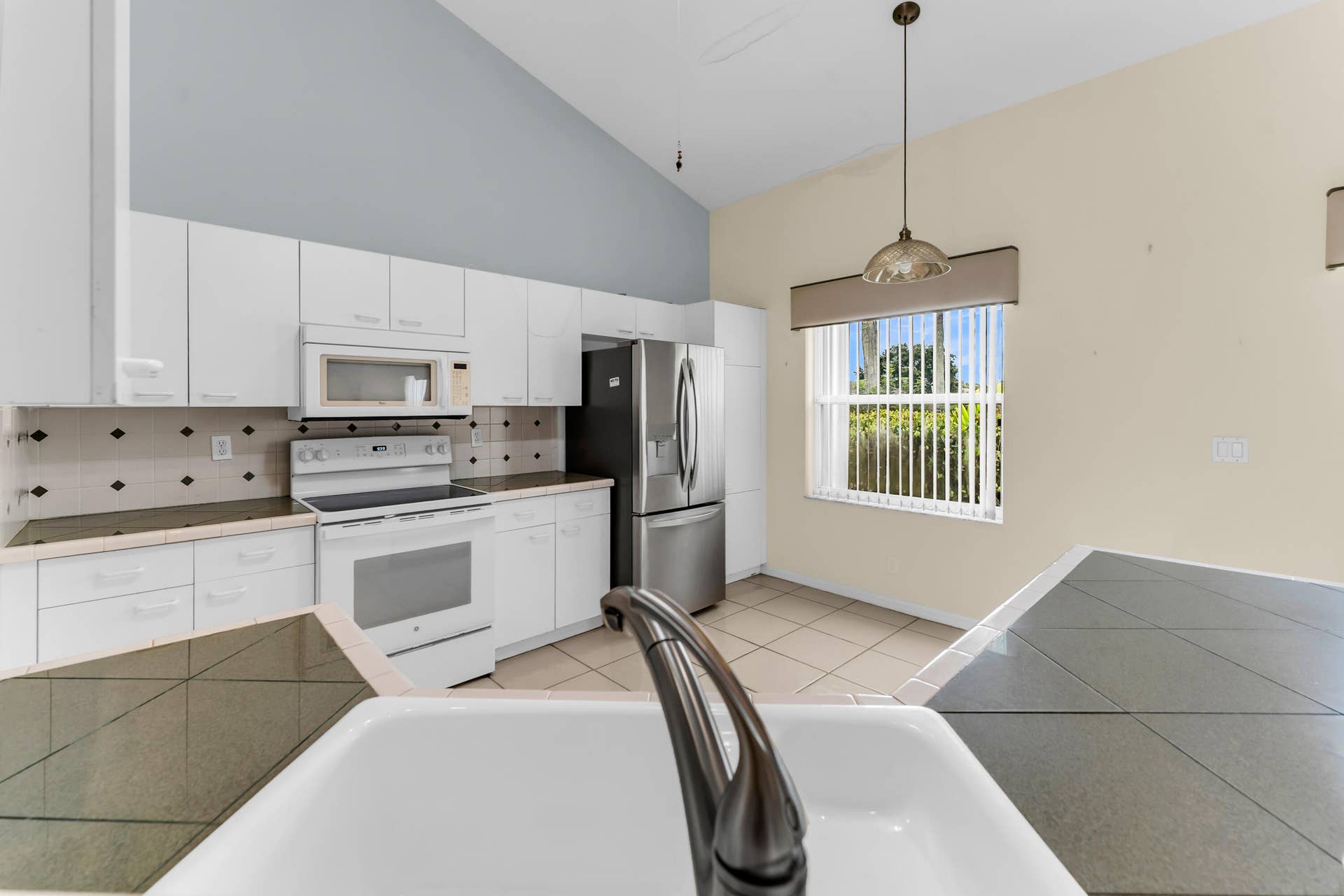 12910 Clifton, Boca Raton, FL 33428 Kitchen