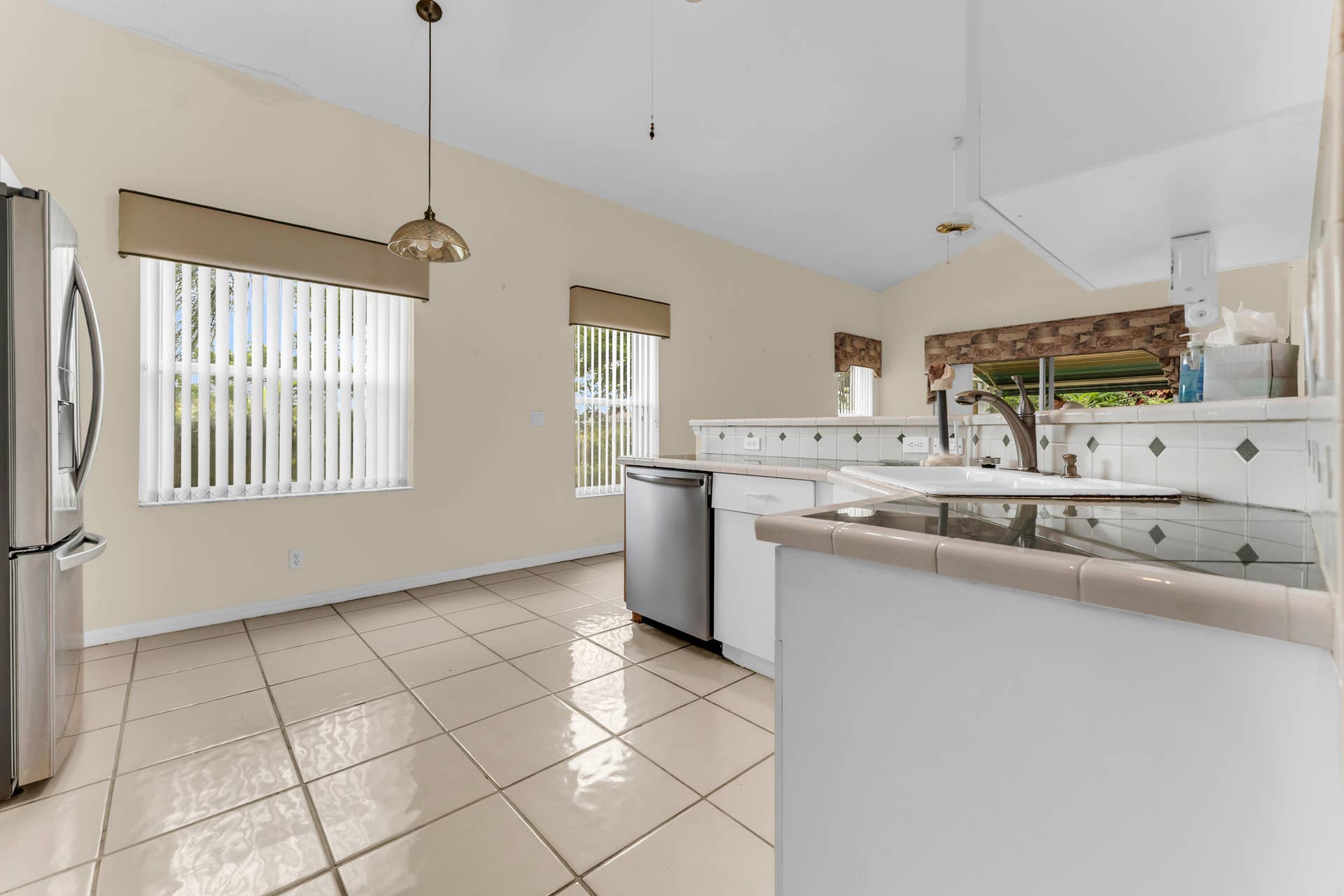 12910 Clifton, Boca Raton, FL 33428 Eat in Kitchen