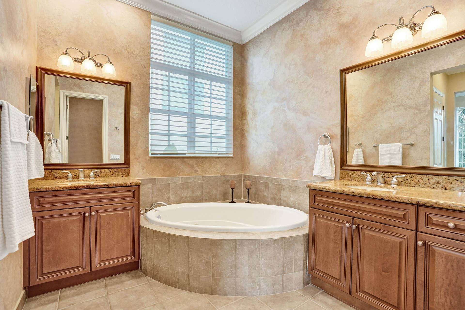 12370 NW 80th Place, Parkland, FL 33076 DSC04565