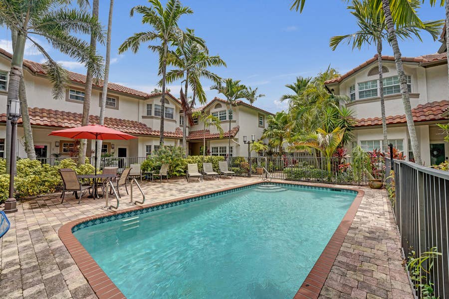 Property photo for 620 NE 9th Avenue, #6, Fort Lauderdale, FL