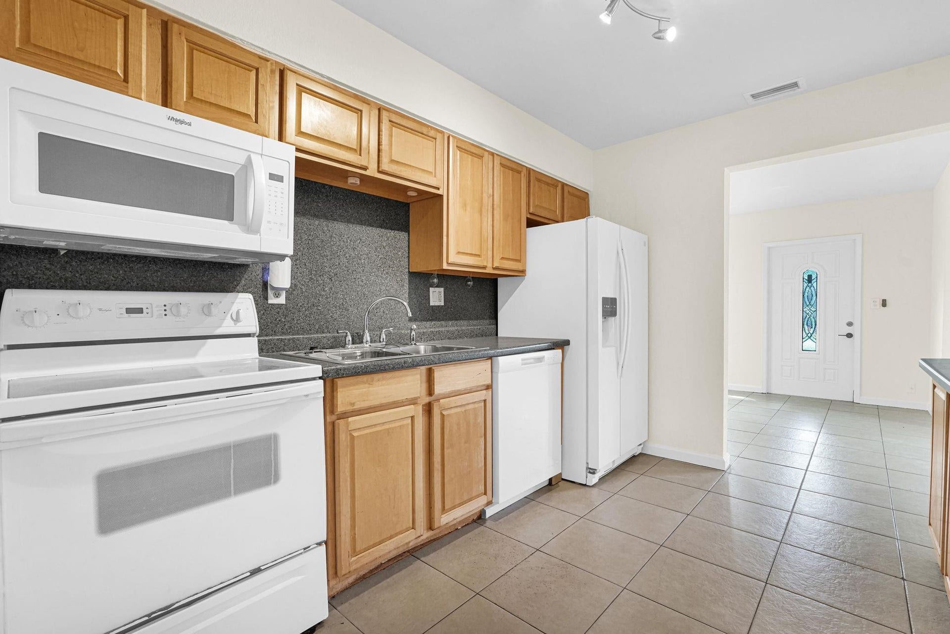 261 NE 45th Street, Oakland Park, FL 33334 Photo 33