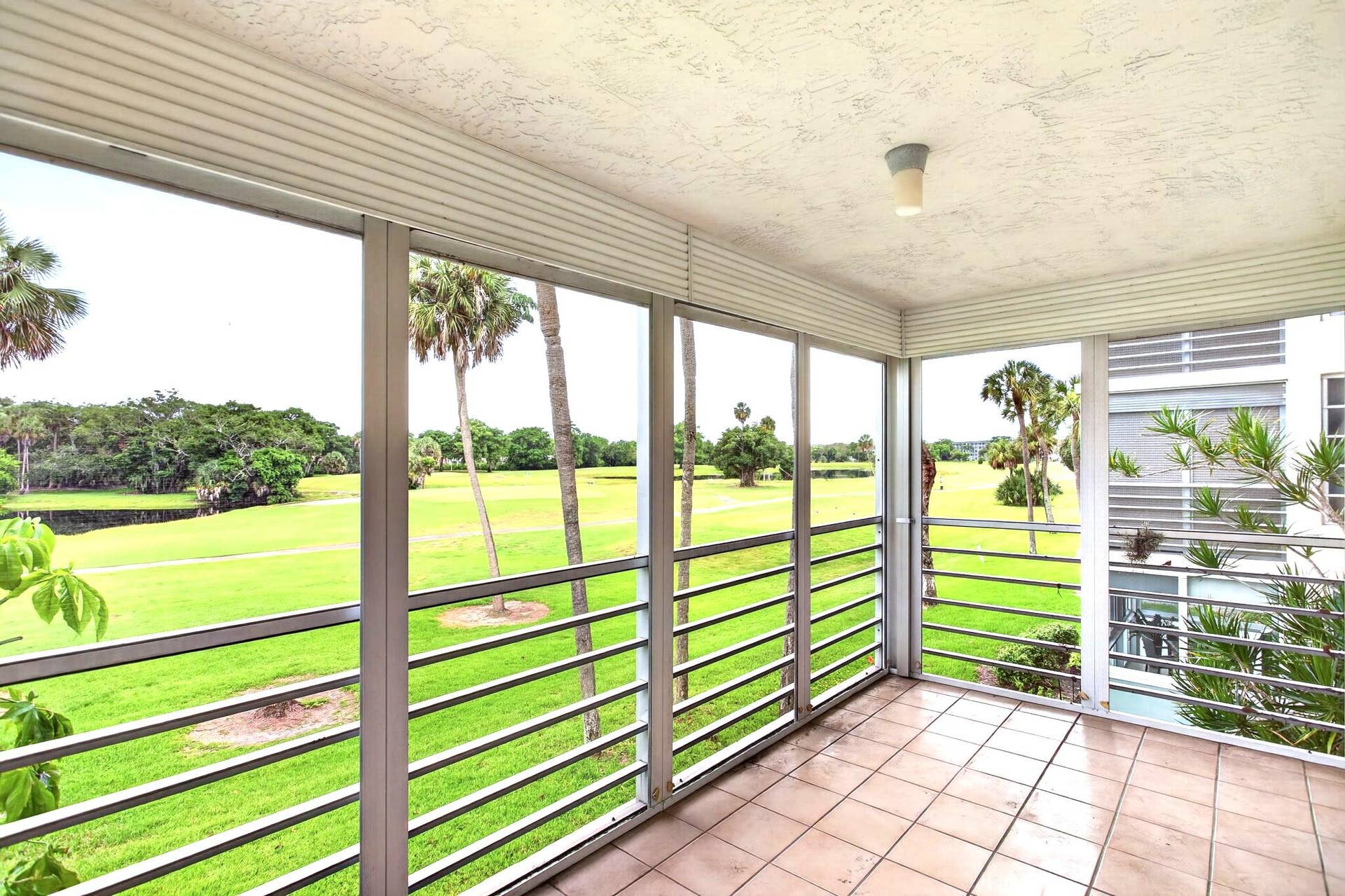 806 Cypress Boulevard, #209, Pompano Beach, FL 33069 large-019f05e6-c457-716d-92bb-66dfe637d1