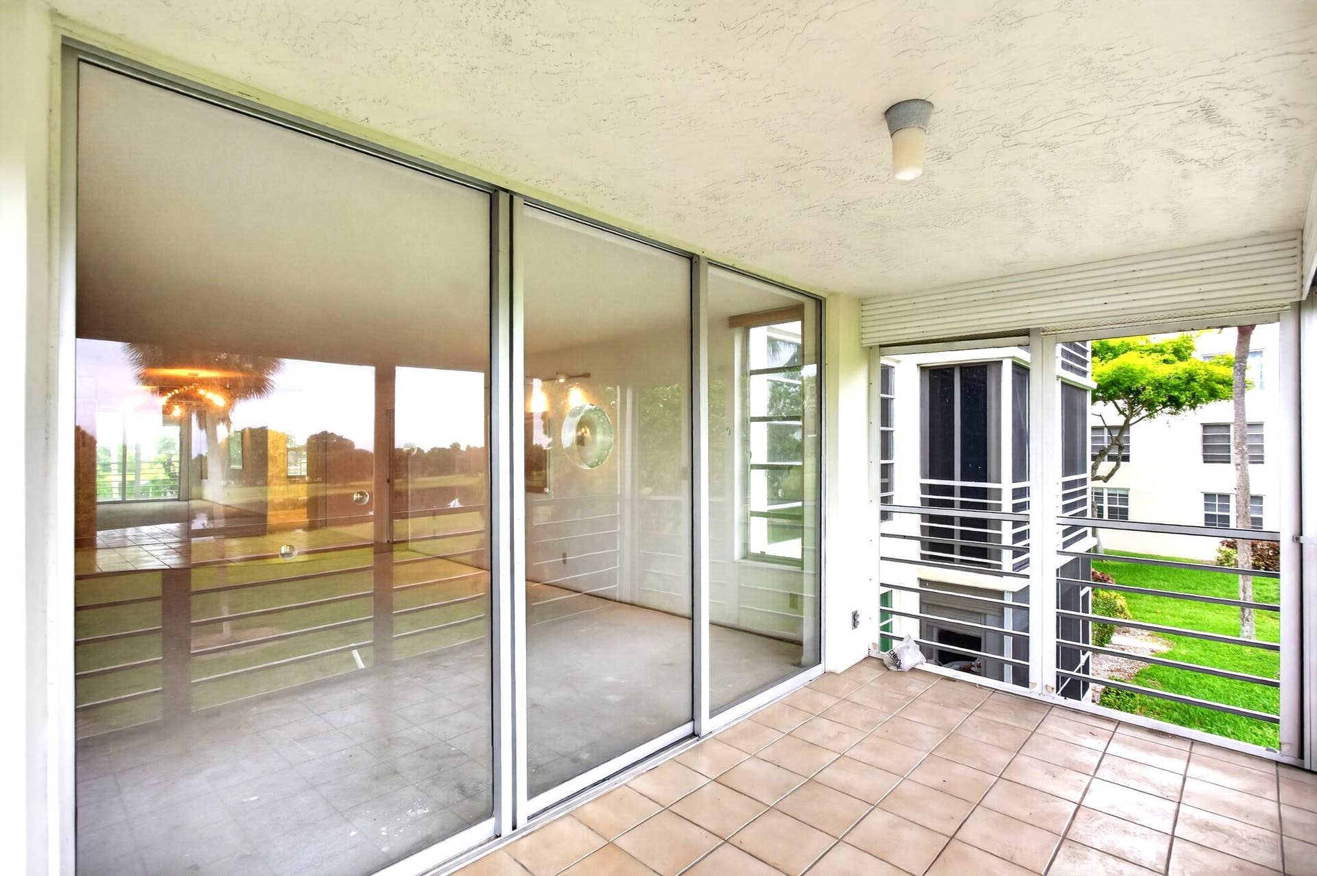 806 Cypress Boulevard, #209, Pompano Beach, FL 33069 large-019f05e6-c4be-73d6-9b74-751e2e299f