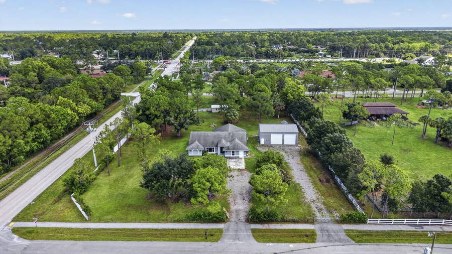 Property photo for 14935 89th Place N, Loxahatchee, FL