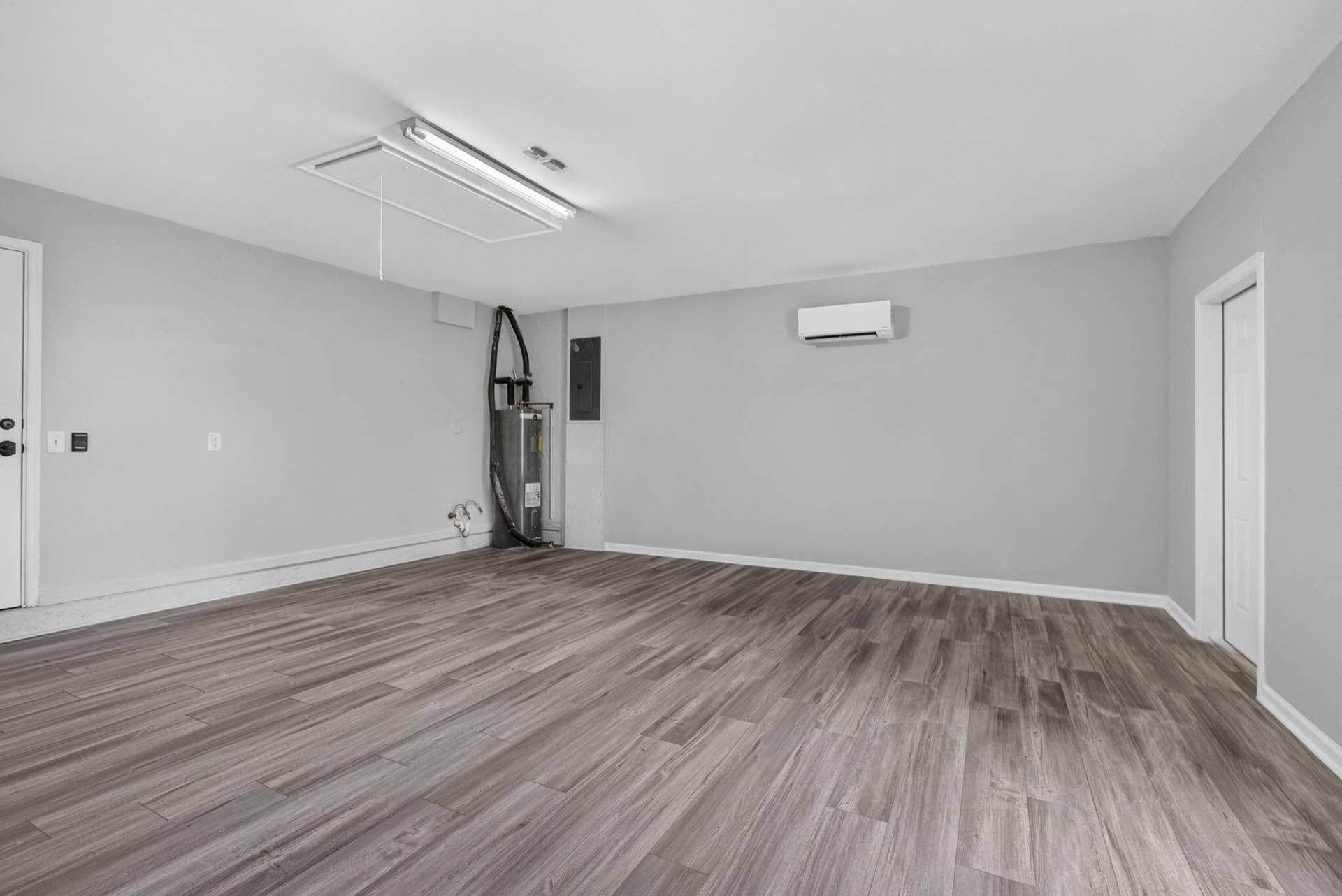 Converted garage/Flex Room