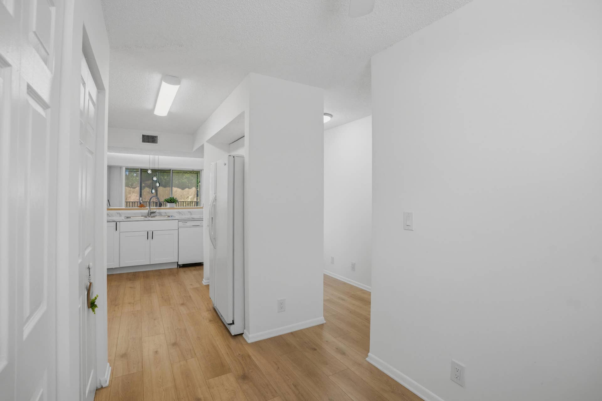 8296 NW 24th Street, Coral Springs, FL 33065 DSC03886 (3)
