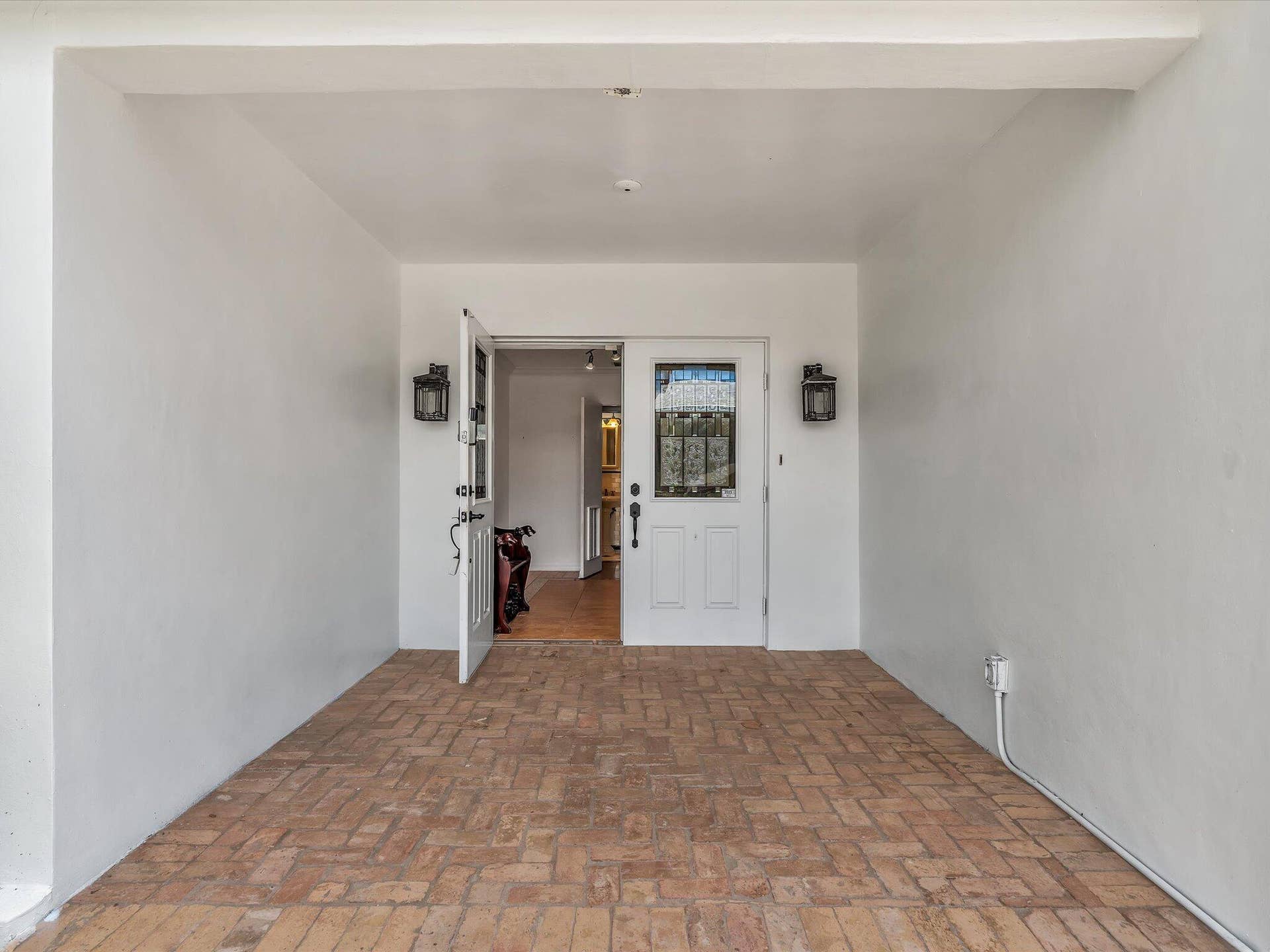 518 N Riverside Drive, Pompano Beach, FL 33062 Bedroom