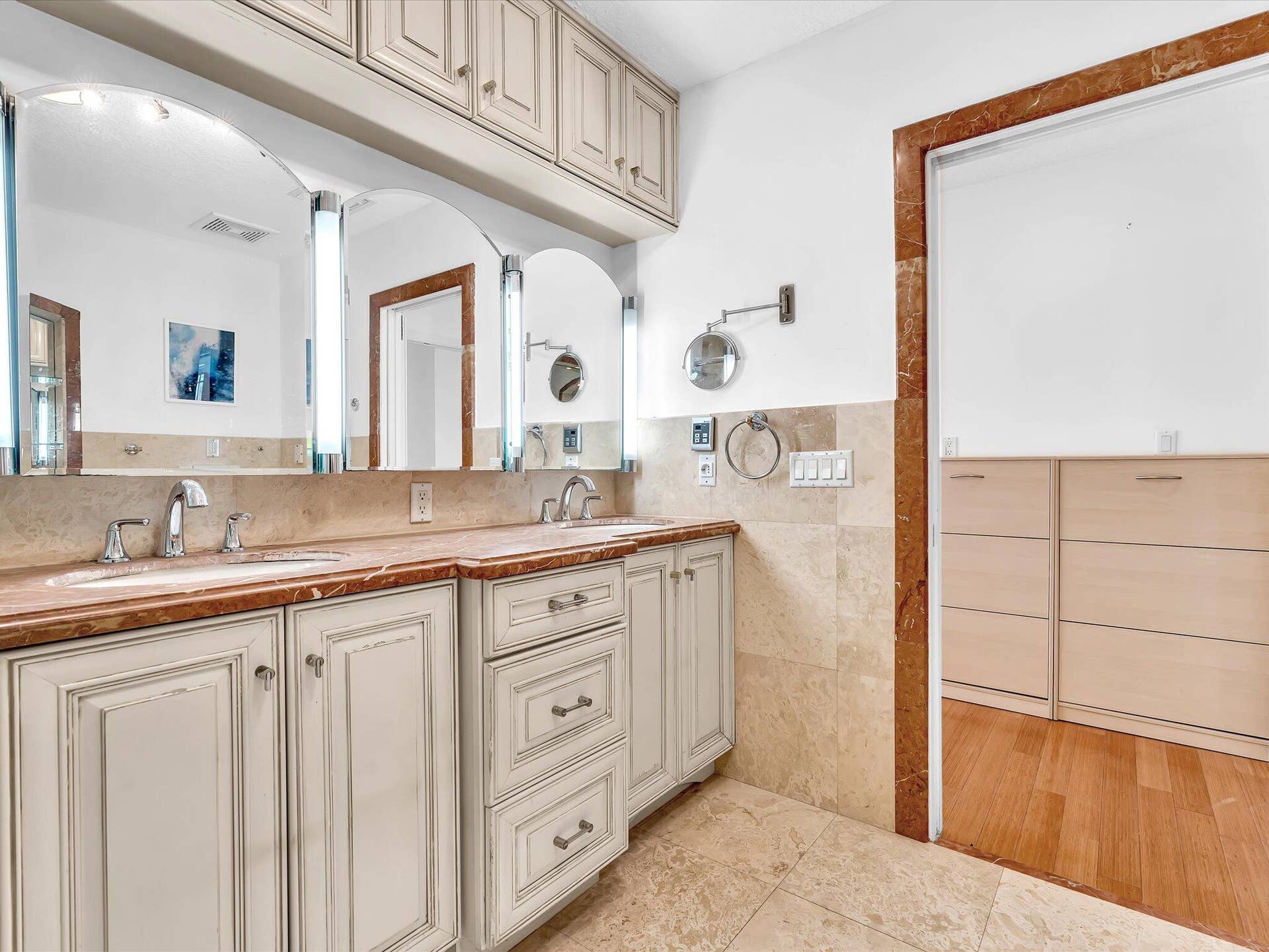 518 N Riverside Drive, Pompano Beach, FL 33062 Master Bath