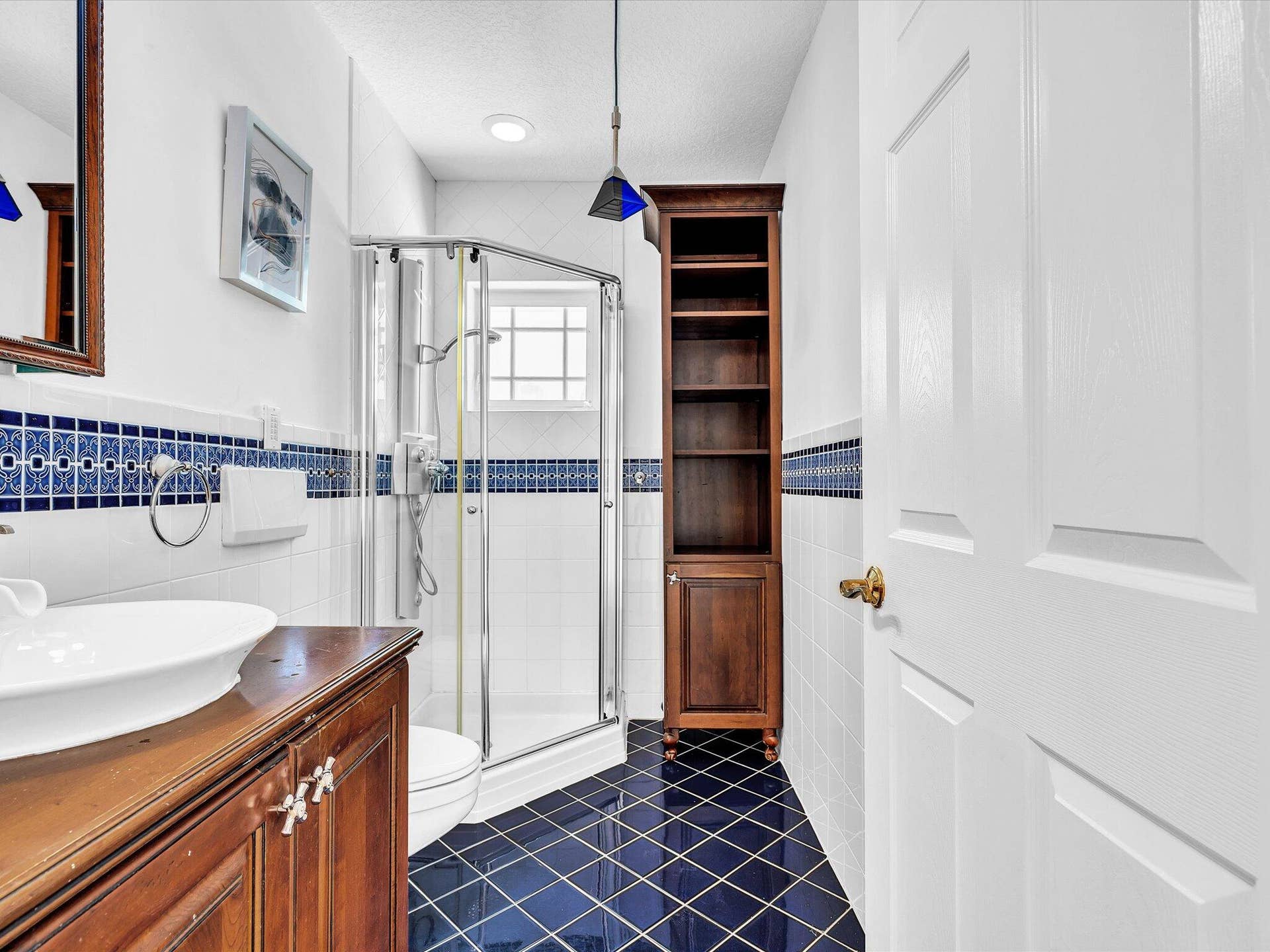 518 N Riverside Drive, Pompano Beach, FL 33062 Bath