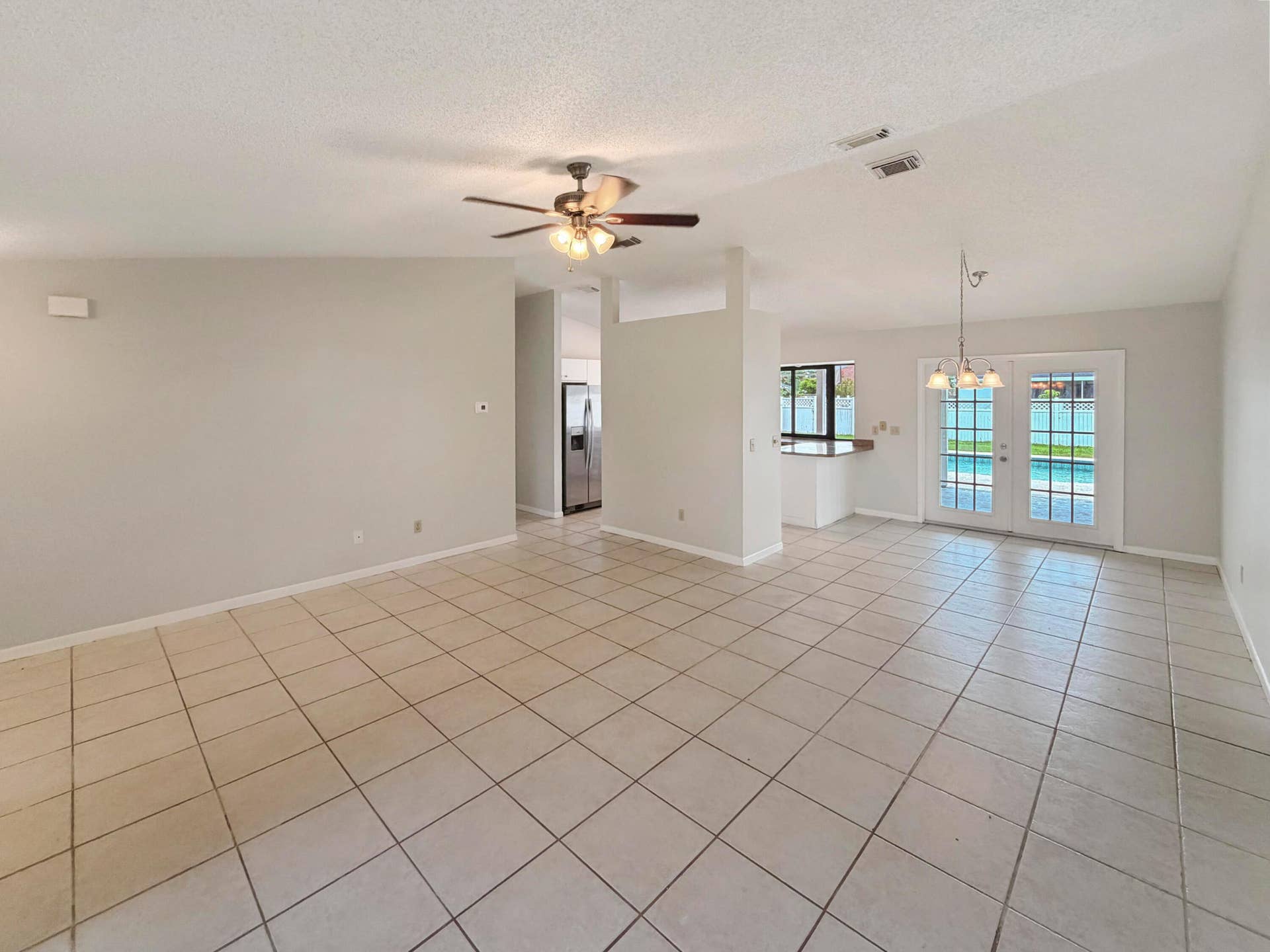 2305 SW Fern Circle, Port St Lucie, FL 34953 photo_03