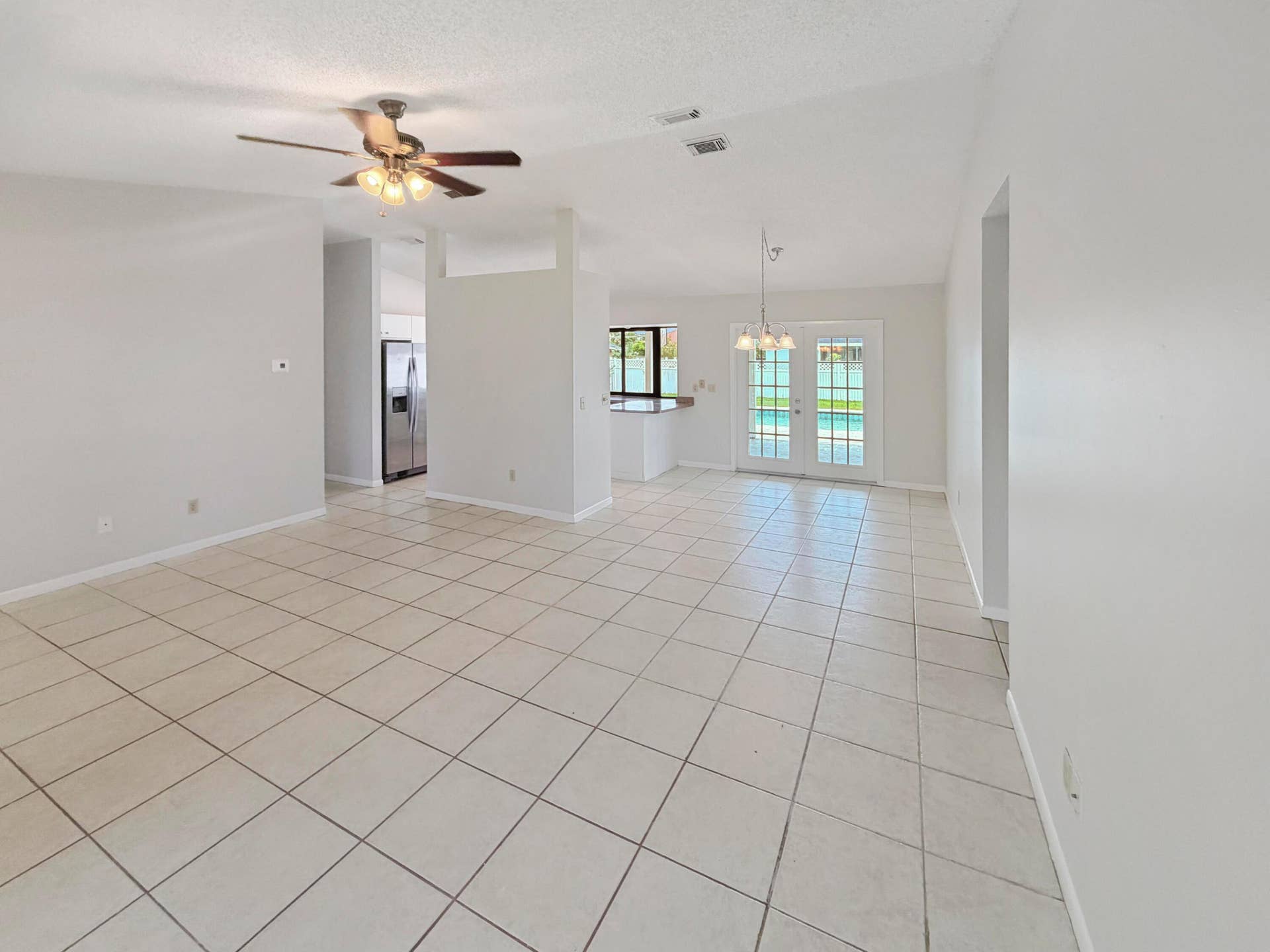 2305 SW Fern Circle, Port St Lucie, FL 34953 photo_20