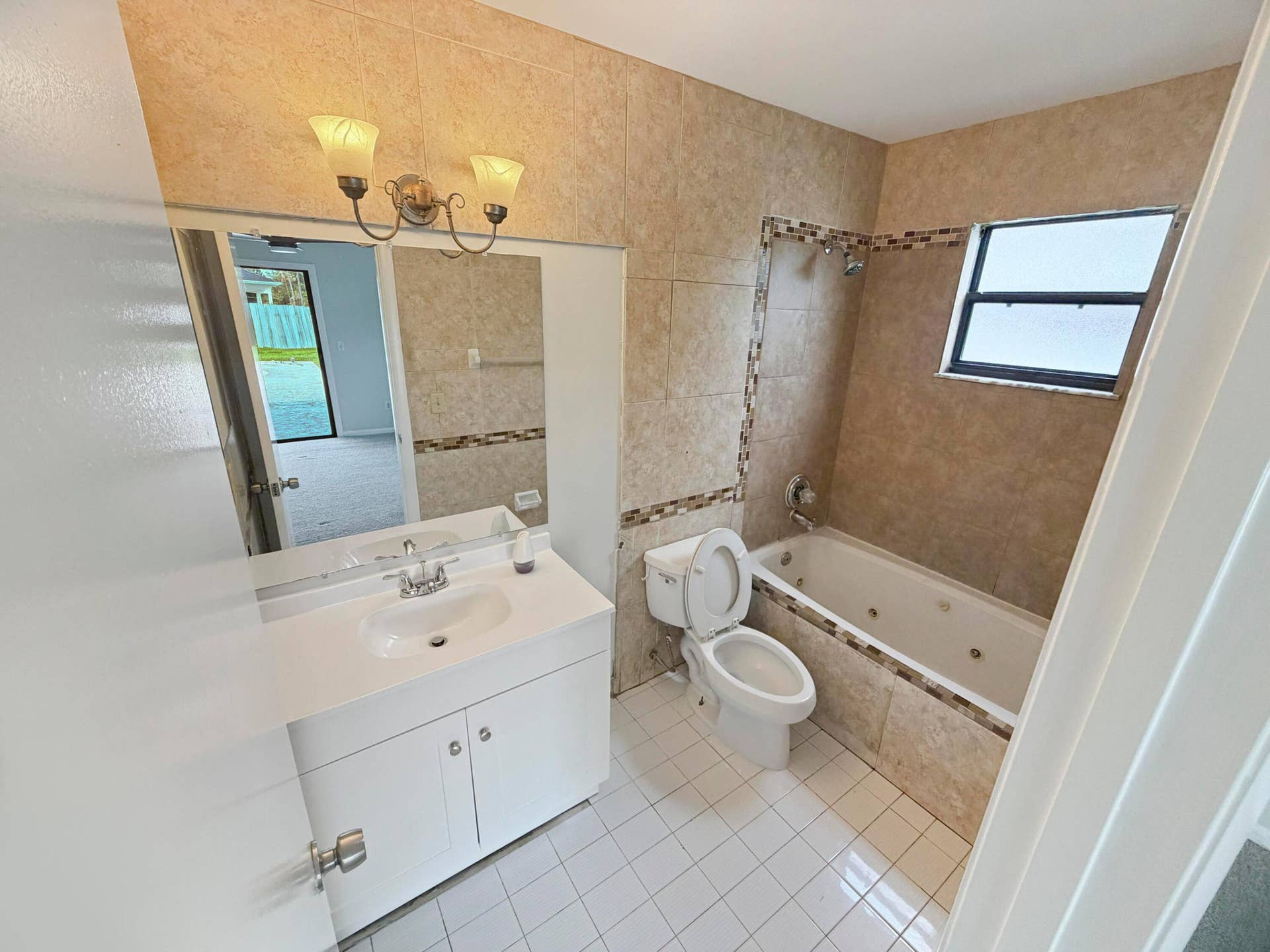 2305 SW Fern Circle, Port St Lucie, FL 34953 photo_17