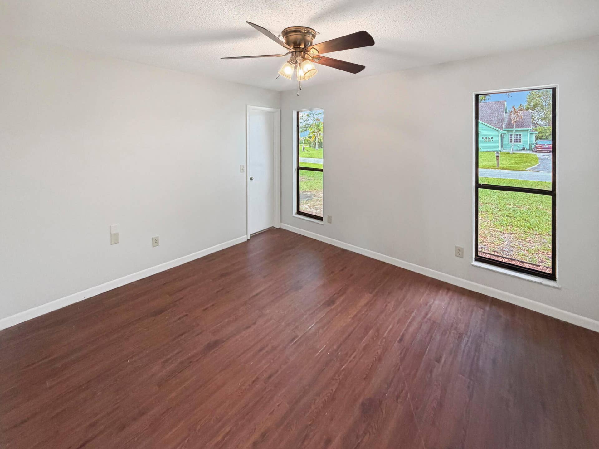 2305 SW Fern Circle, Port St Lucie, FL 34953 photo_09