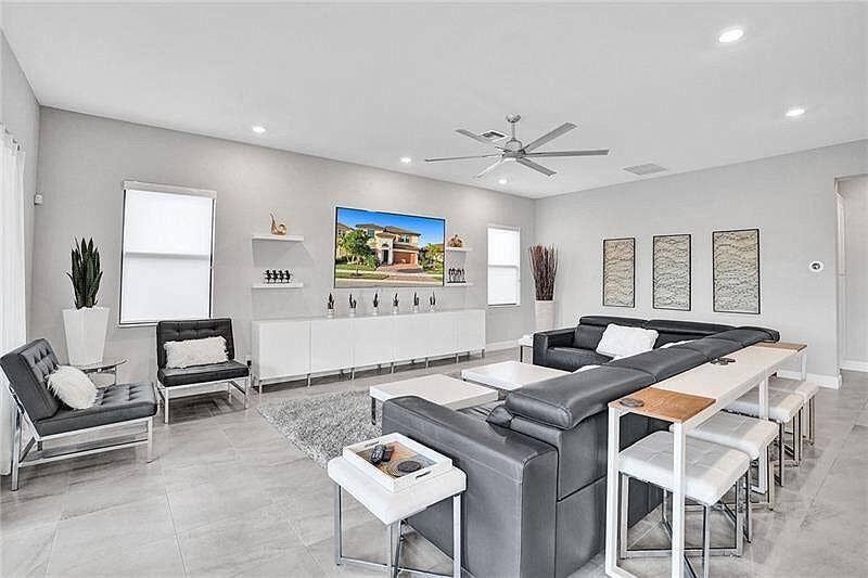 11720 Waterway Circle, Parkland, Parkland, FL 33076 94a3b0c626d3910cfb4ba4135aab04f1-uncropp